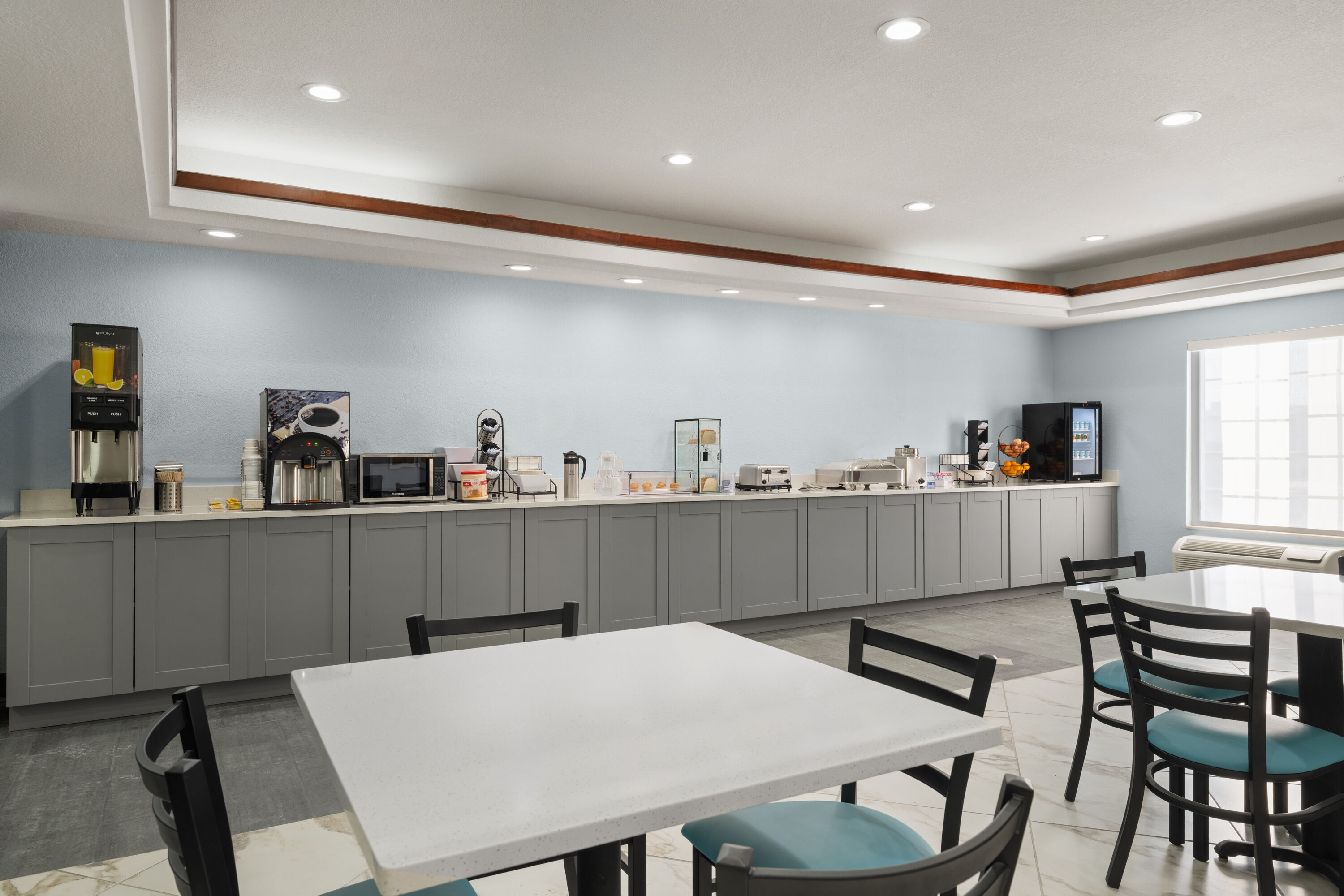 Free breakfast at Days Inn by Wyndham Dodge City in Dodge City, Kansas