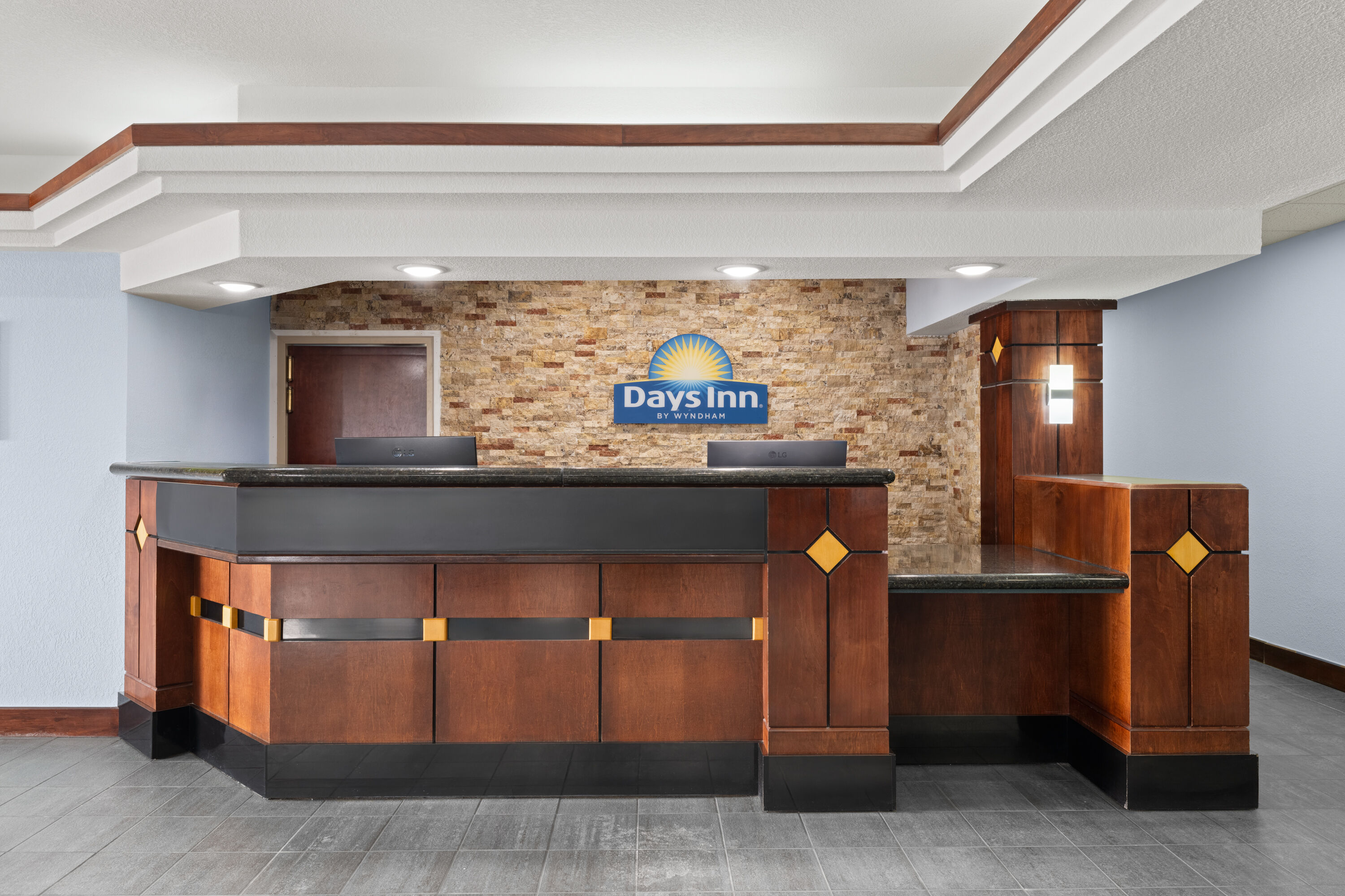 Days Inn by Wyndham Dodge City reception in Dodge City, Kansas