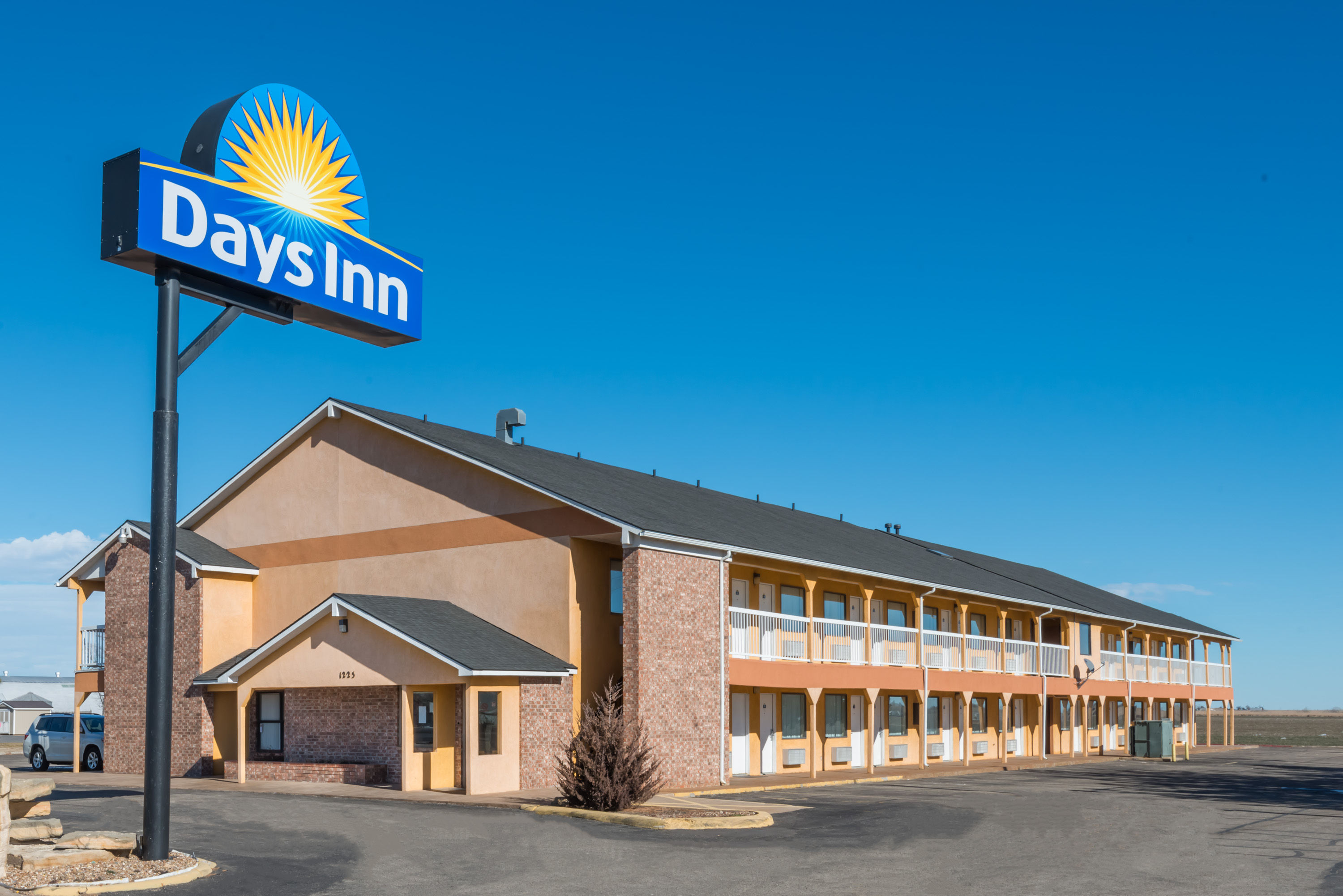 Exterior of Days Inn by Wyndham Russell hotel in Russell, Kansas