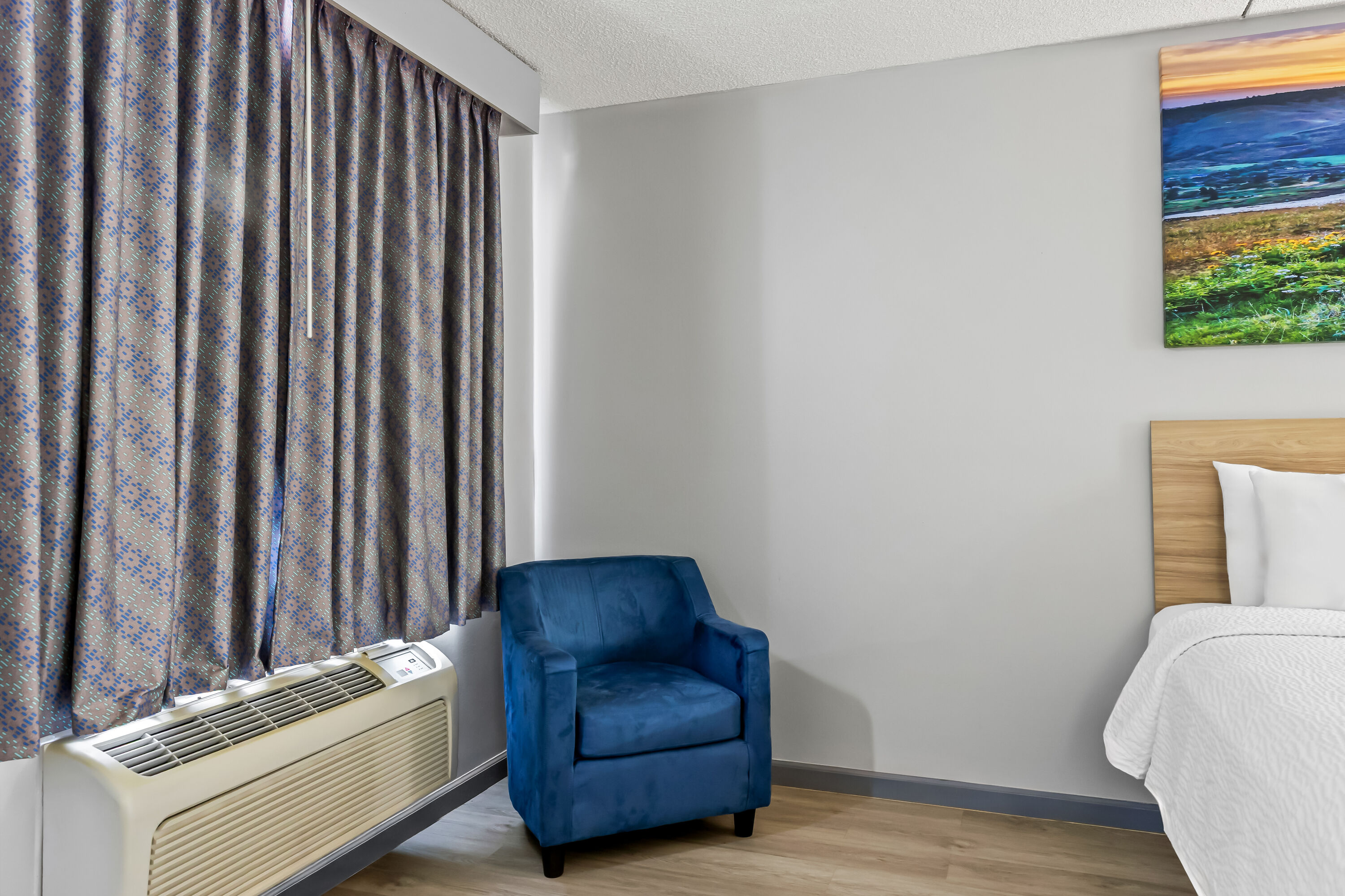 Double bed guest room at the Days Inn by Wyndham Salina South in Salina, Kansas