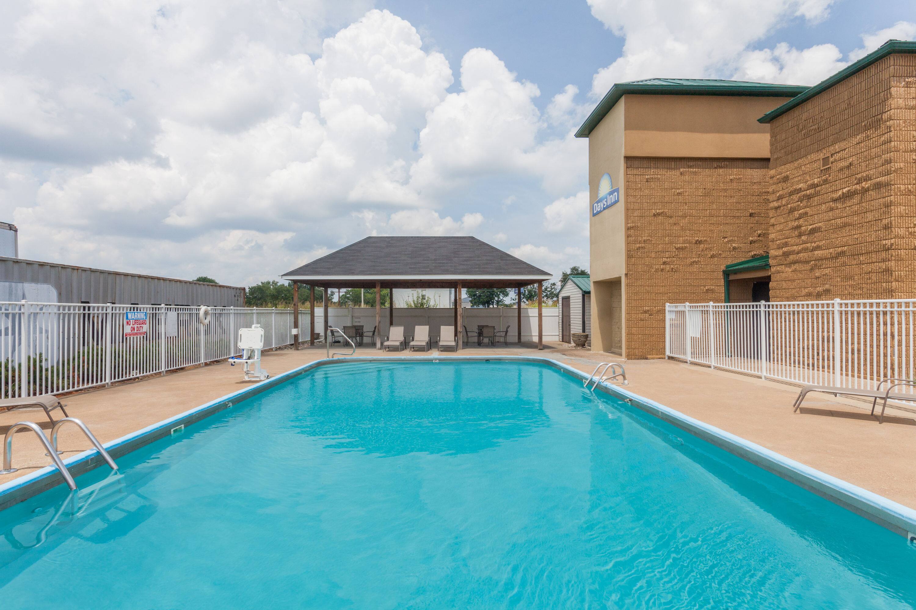 Days Inn By Wyndham Bowling Green Ky Hotels Days Inn By Wyndham Bowling Green Ky Hotels