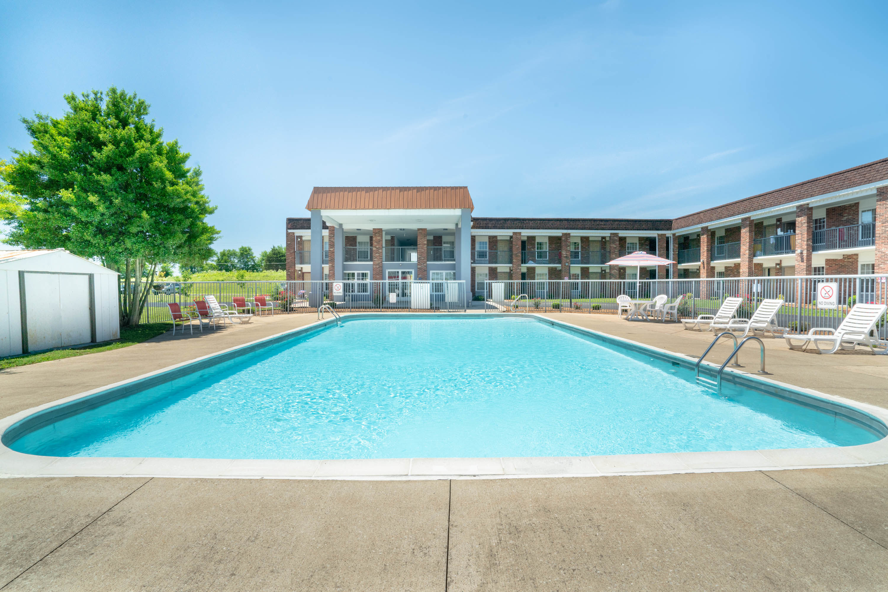 Days Inn by Wyndham Cave City Cave City, KY Hotels