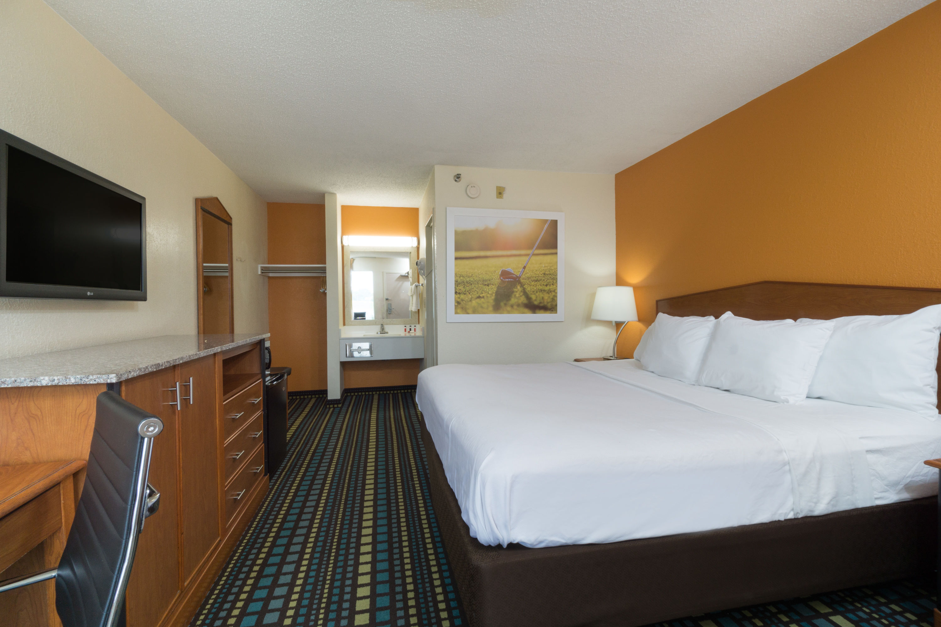 Days Inn By Wyndham Florence Cincinnati Area Florence