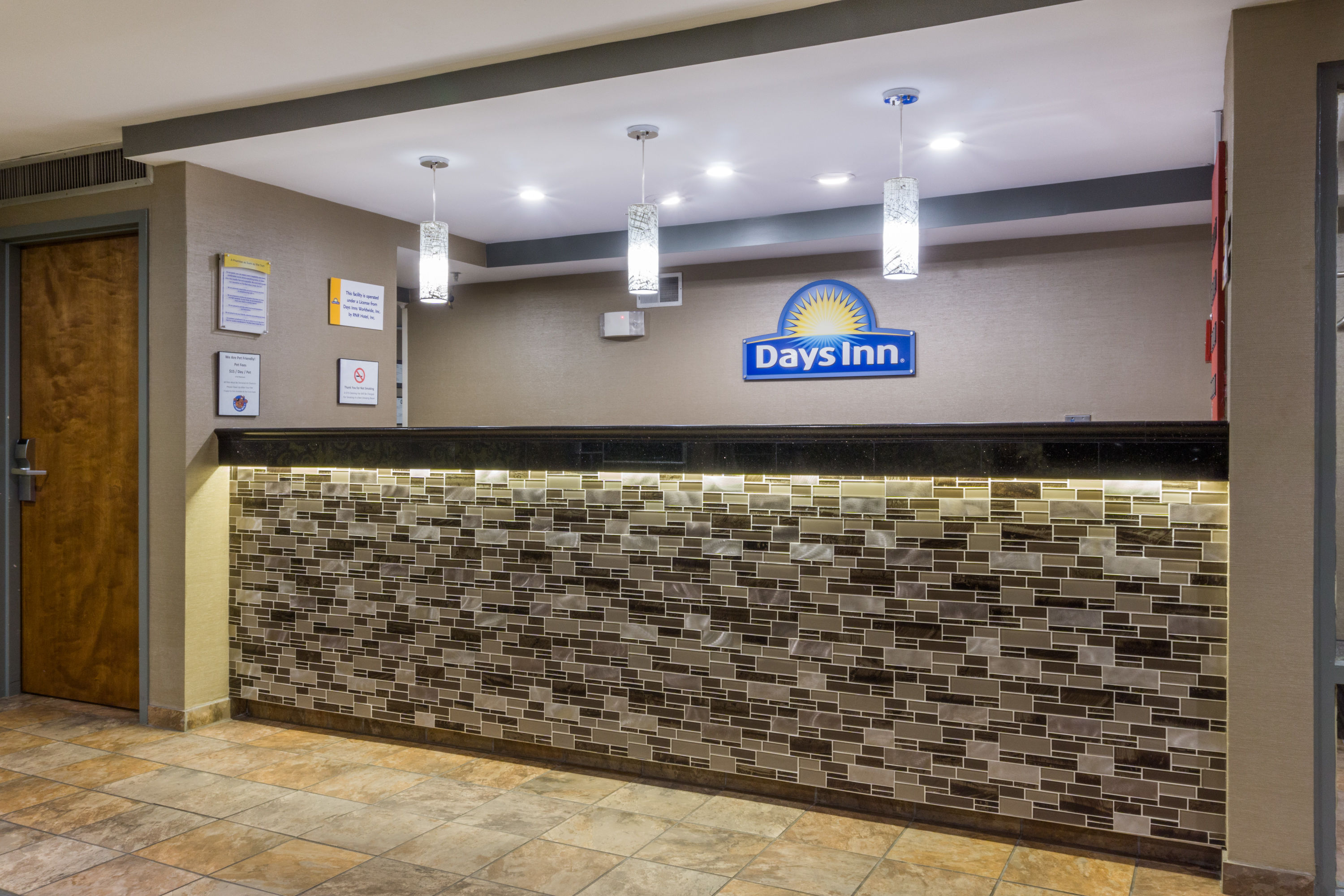 Days Inn by Wyndham Florence Cincinnati Area | Florence, KY Hotels