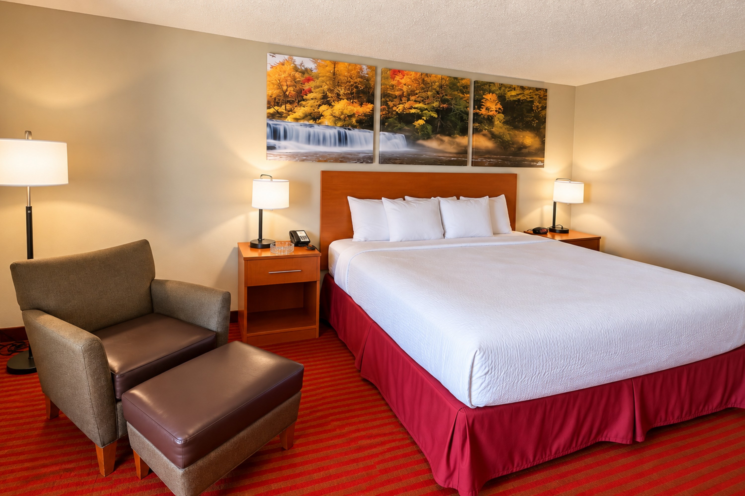 Guest room at the Days Inn by Wyndham Franklin in Franklin, Kentucky