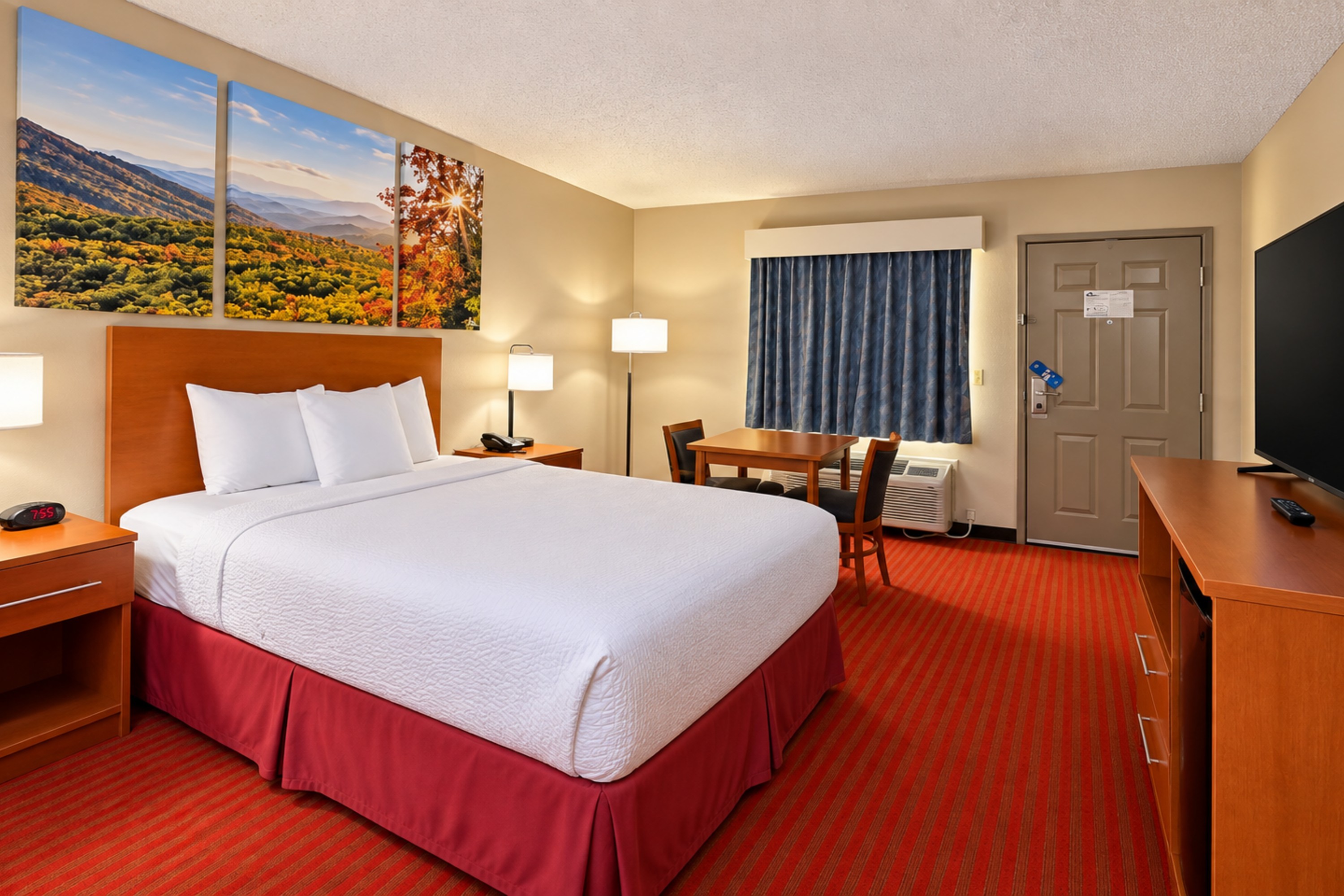 Guest room at the Days Inn by Wyndham Franklin in Franklin, Kentucky
