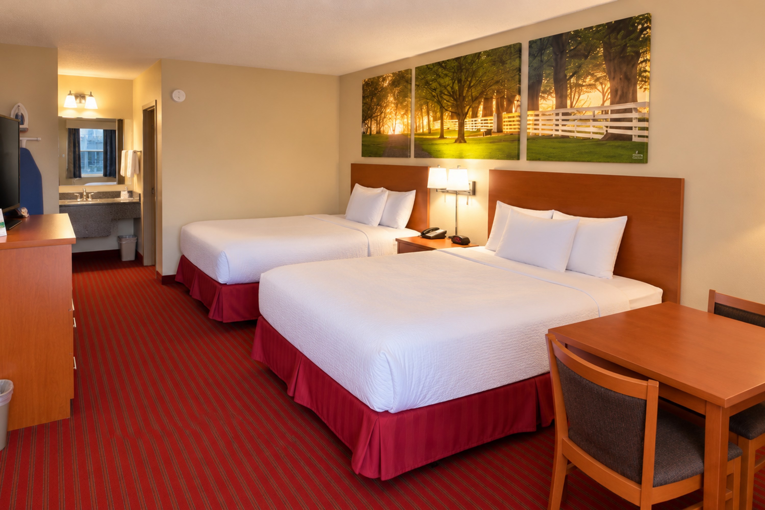 Guest room at the Days Inn by Wyndham Franklin in Franklin, Kentucky