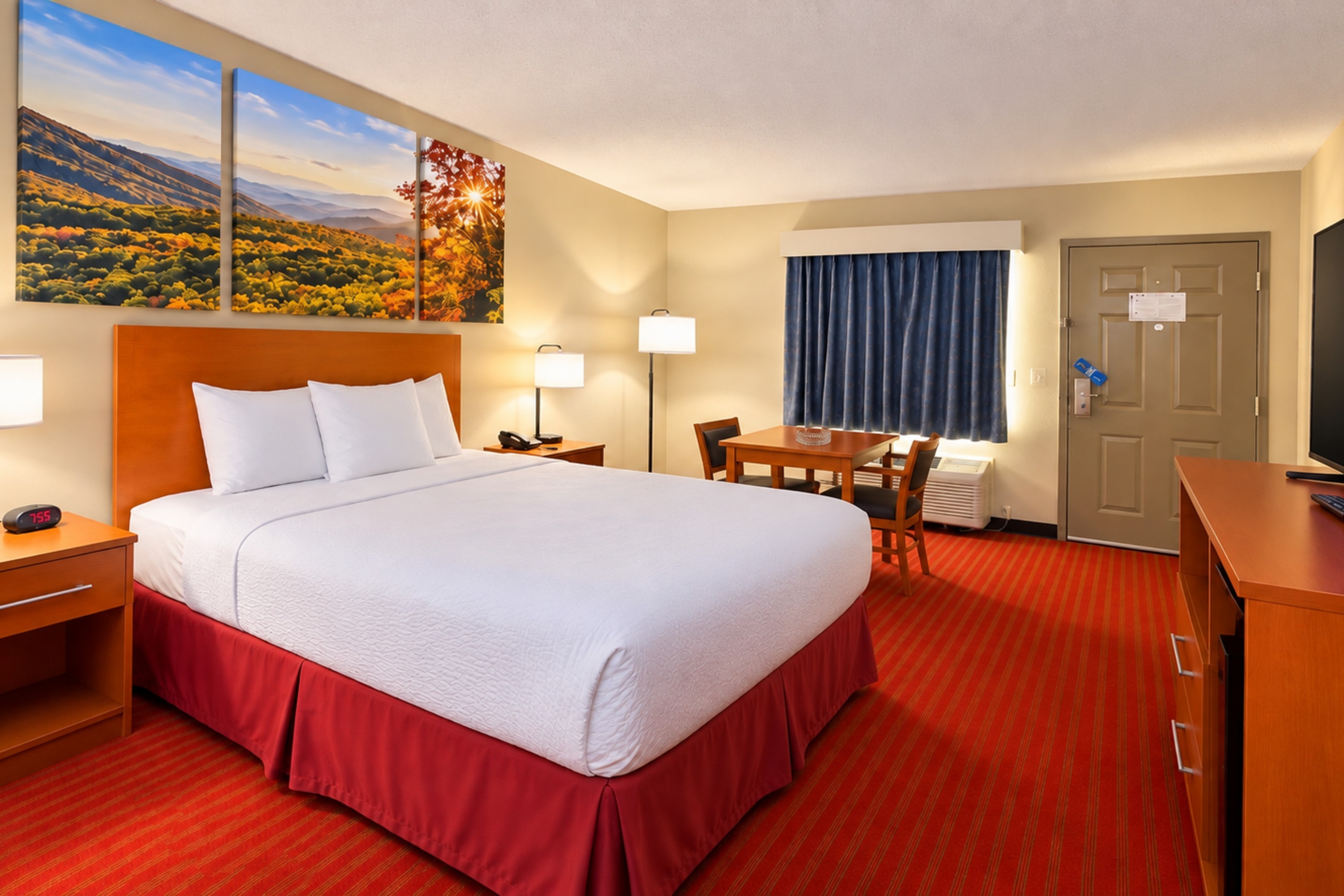Guest room at the Days Inn by Wyndham Franklin in Franklin, Kentucky