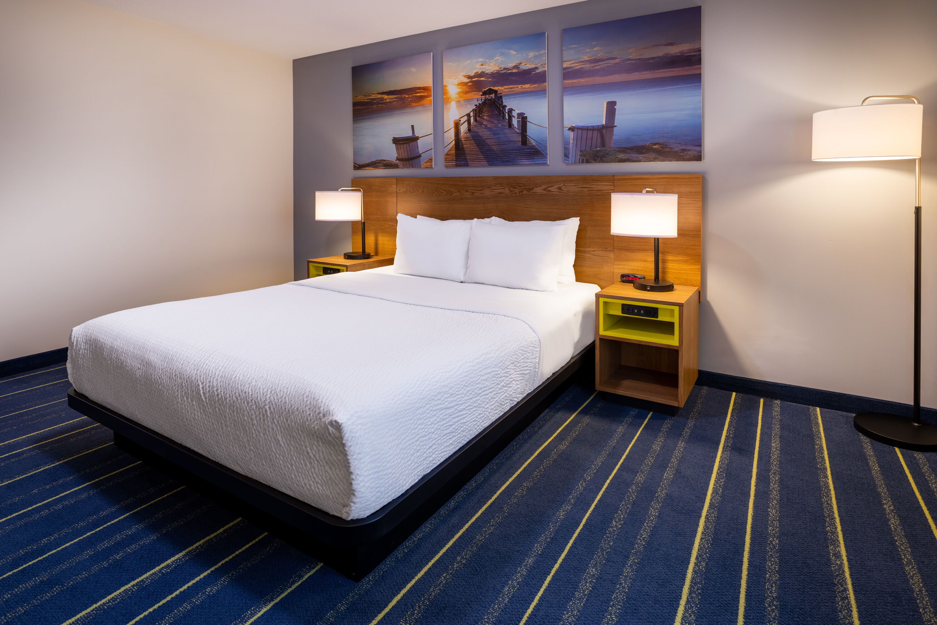 Guest room at the Days Inn by Wyndham Grayson in Grayson, Kentucky