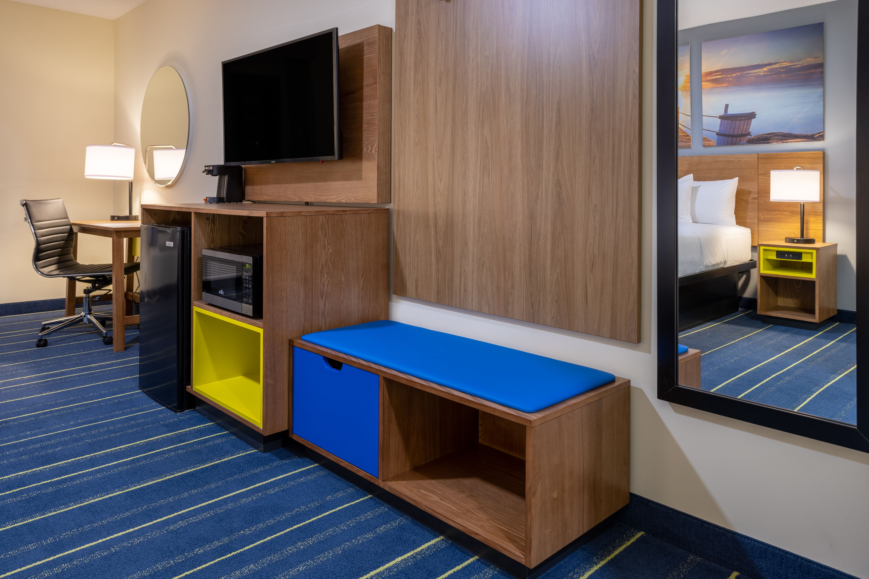 Guest room at the Days Inn by Wyndham Grayson in Grayson, Kentucky