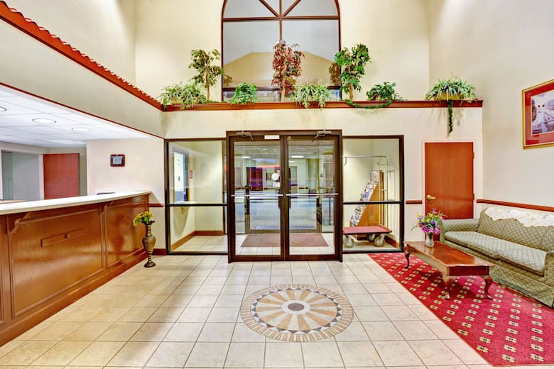 Days Inn & Suites Louisville SW hotel lobby in Louisville, Kentucky