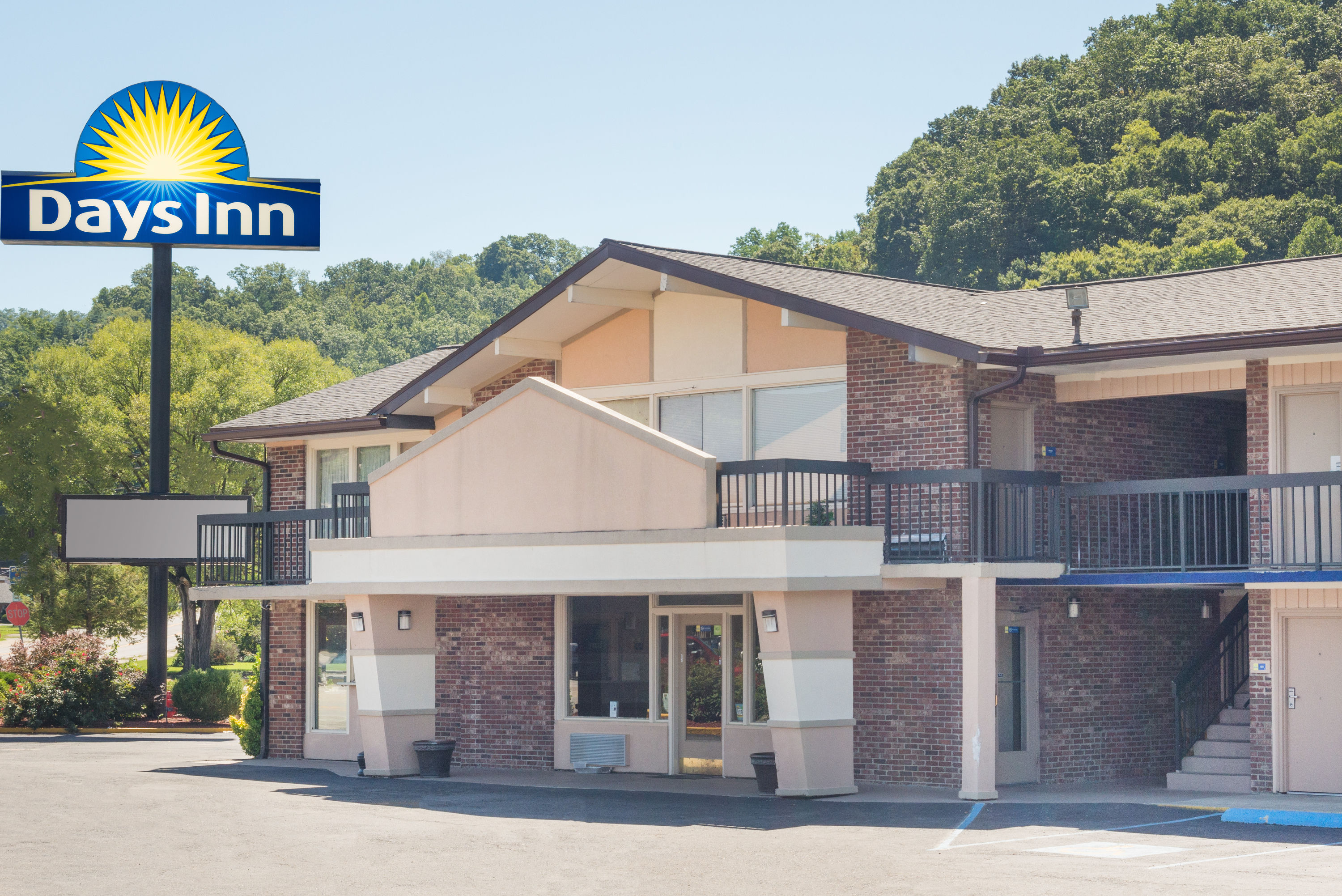 Days Inn by Wyndham Paintsville Paintsville, KY Hotels