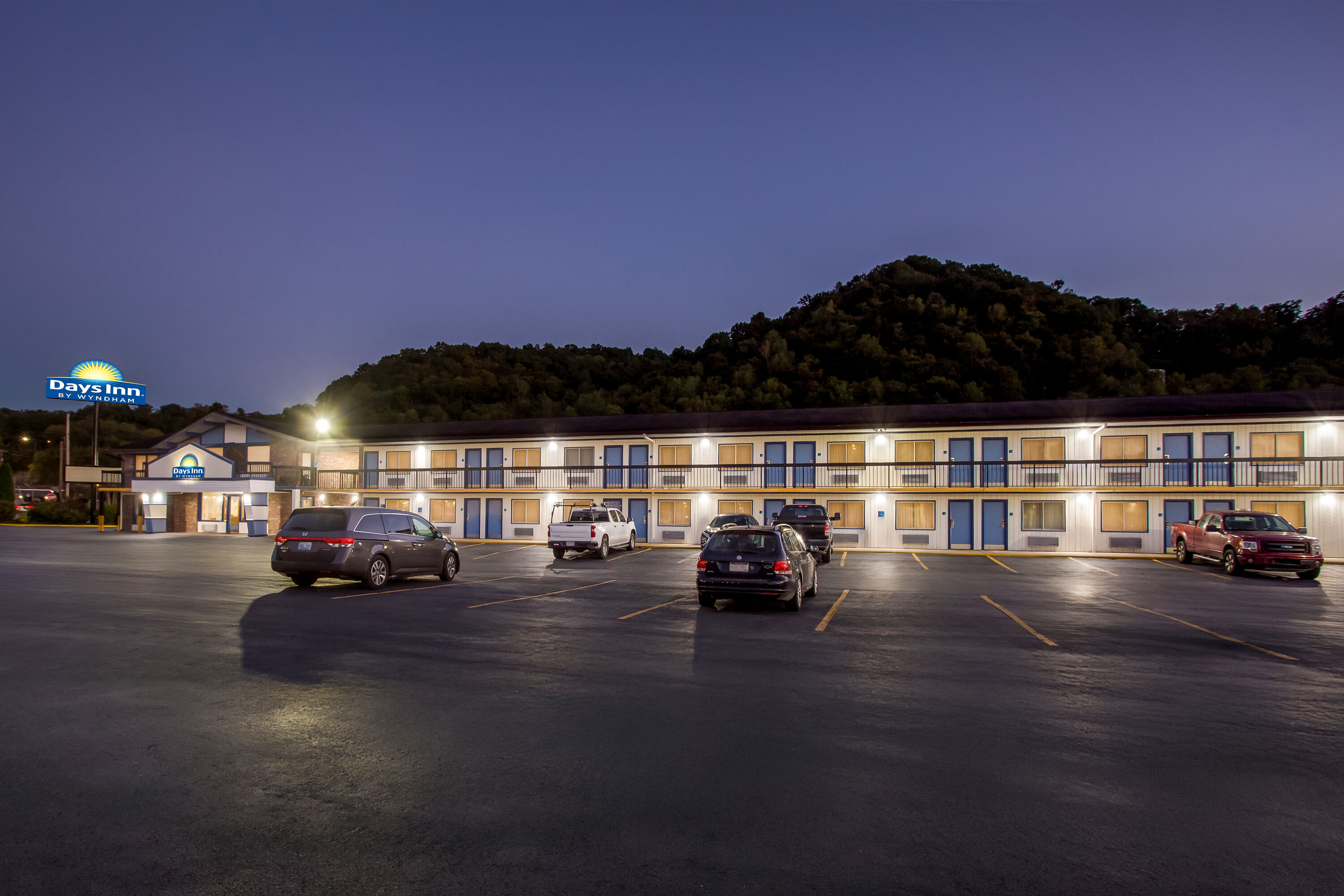 Exterior Night Image of Days Inn by Wyndham Paintsville hotel in Paintsville, Kentucky