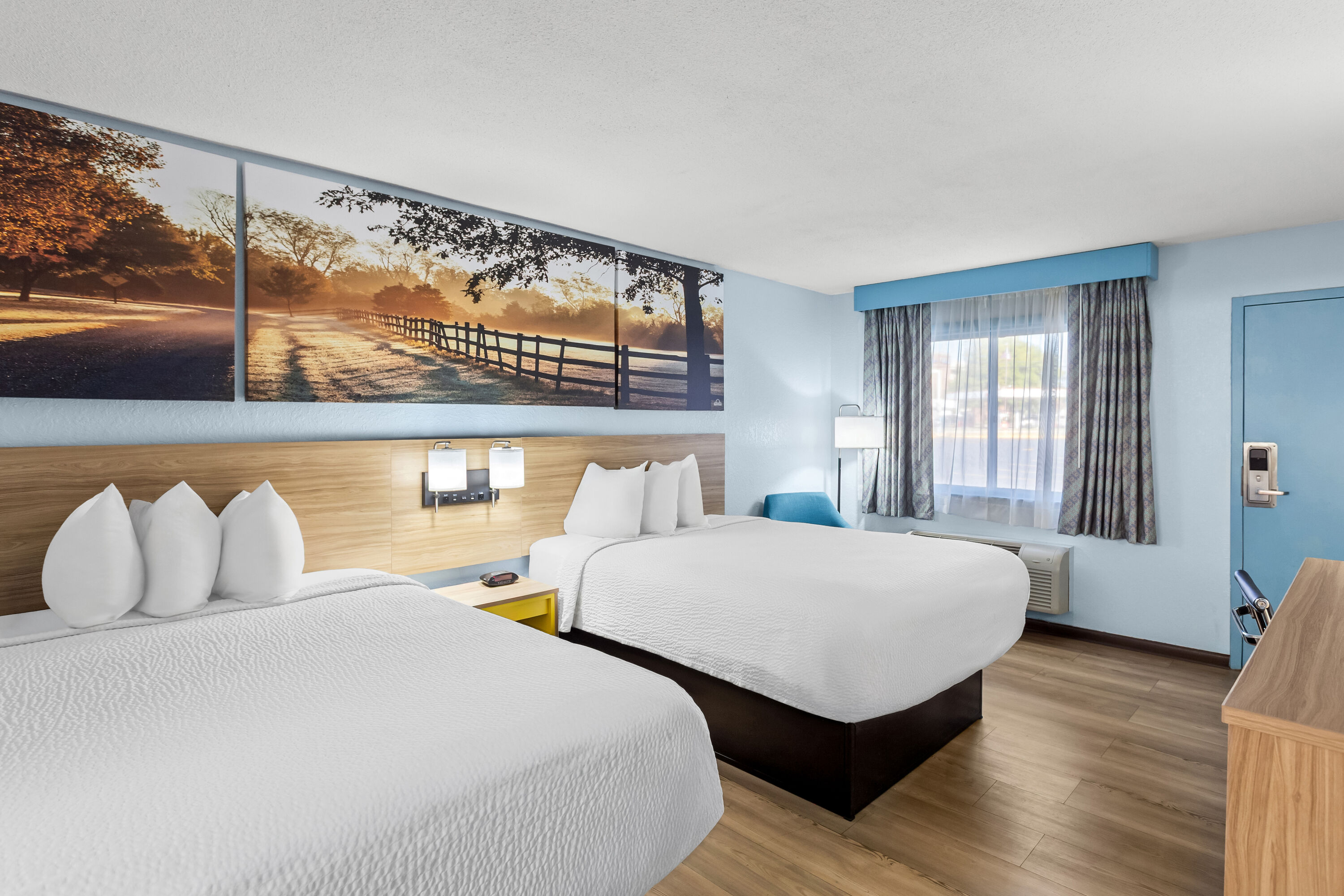 Double bed guest room at the Days Inn by Wyndham Paintsville in Paintsville, Kentucky