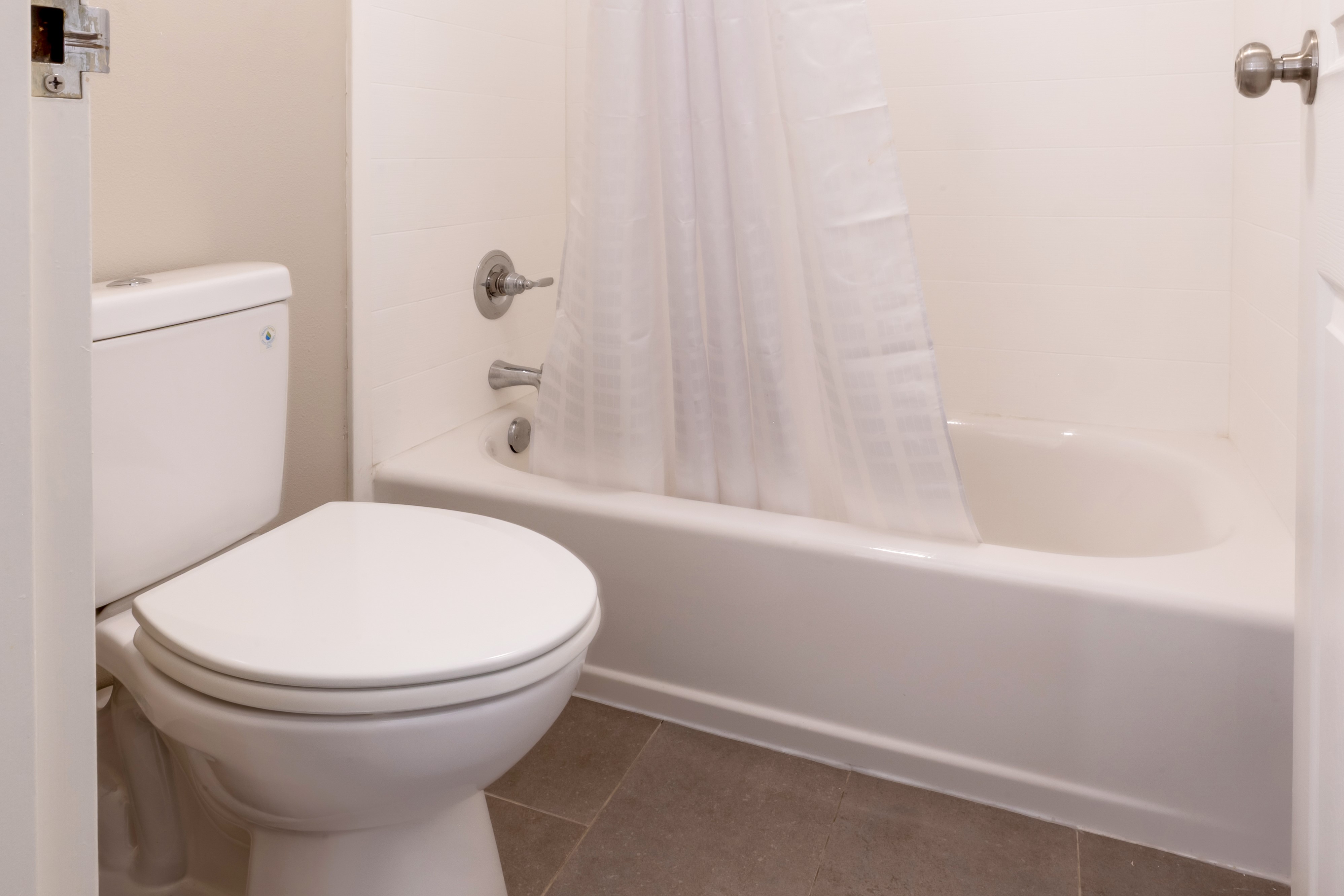 Guest room at the Days Inn & Suites by Wyndham Bossier City/Casino Area in Bossier City, Louisiana