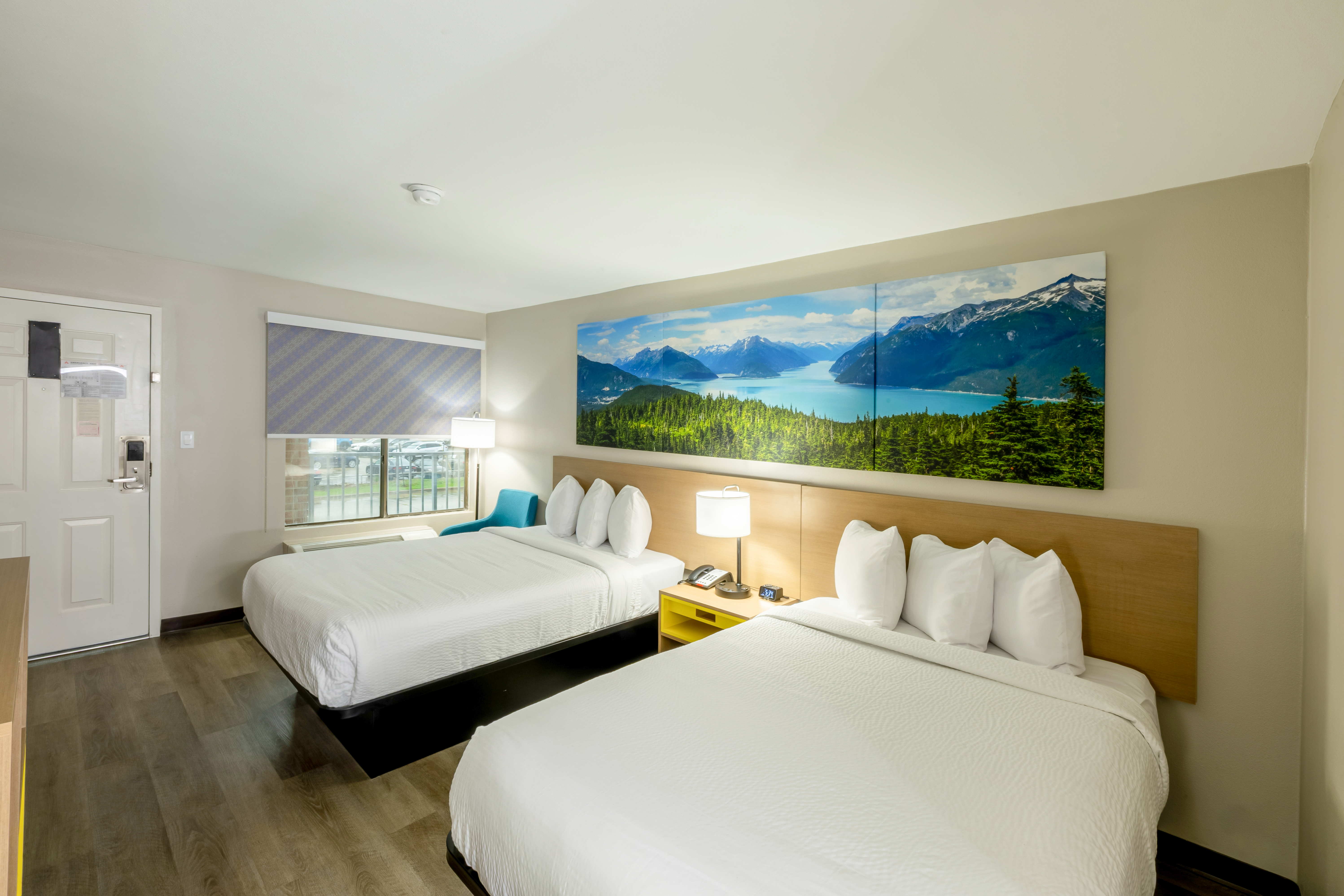 Guest room at the Days Inn & Suites by Wyndham Bossier City/Casino Area in Bossier City, Louisiana