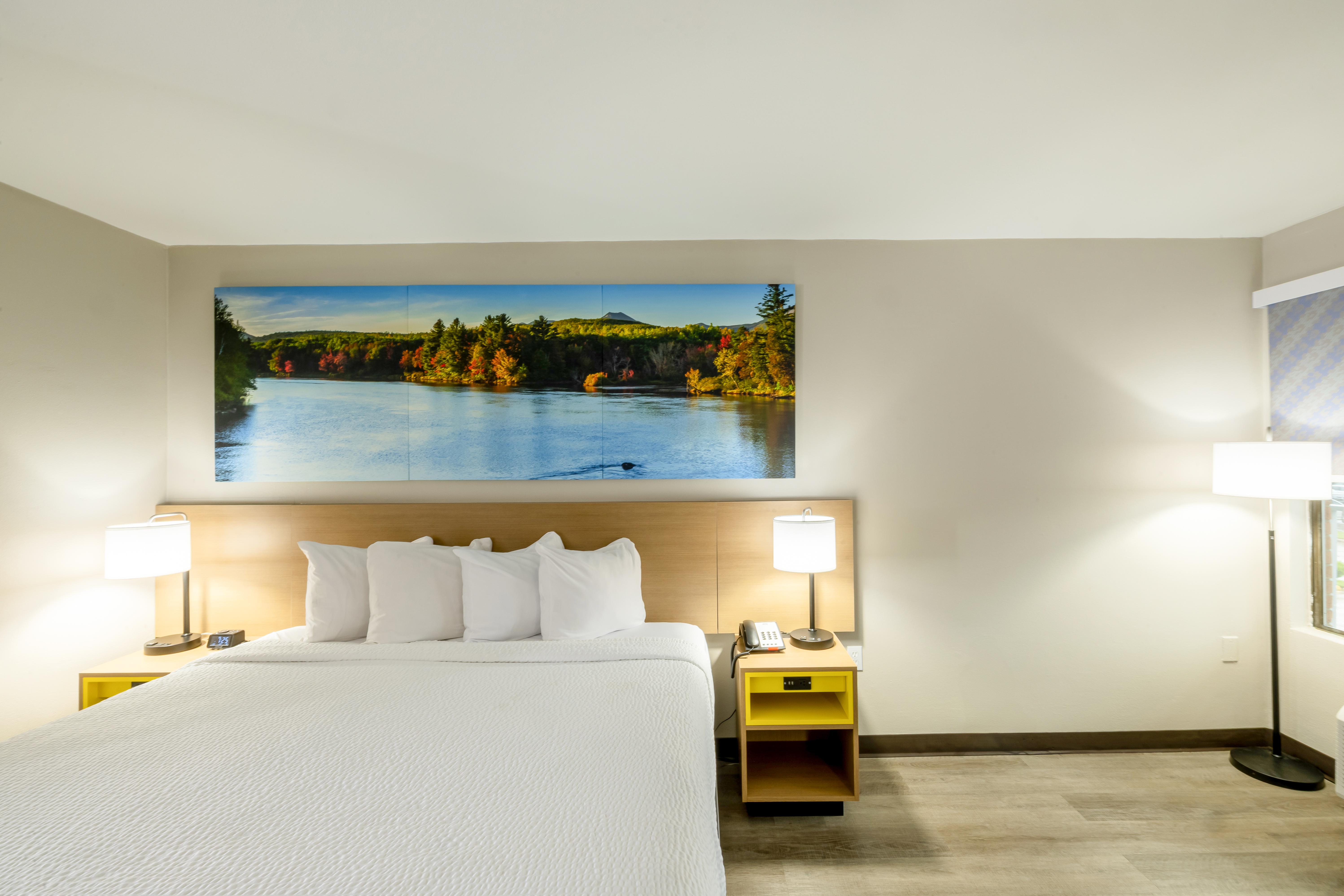 Guest room at the Days Inn & Suites by Wyndham Bossier City/Casino Area in Bossier City, Louisiana