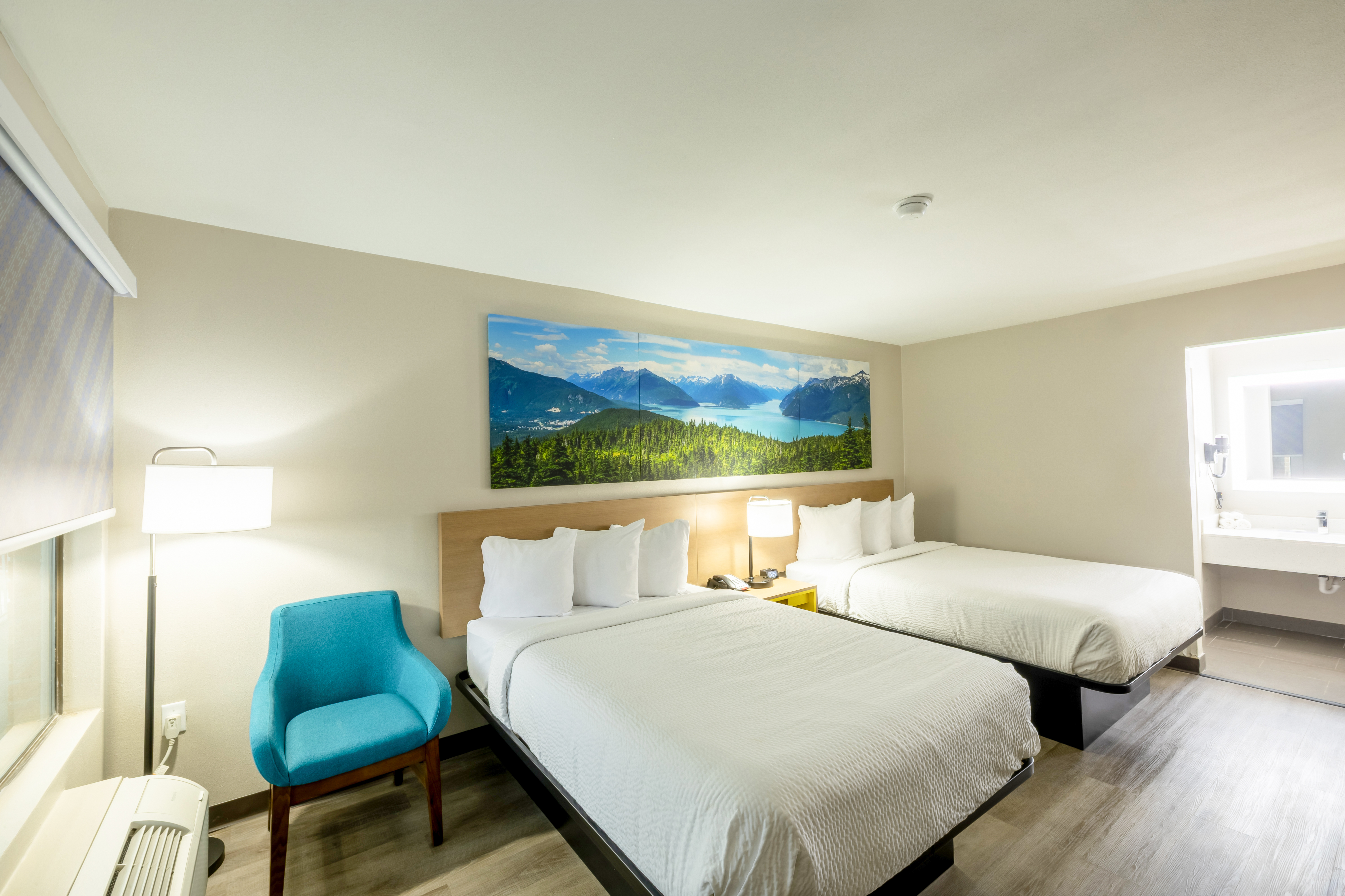 Guest room at the Days Inn & Suites by Wyndham Bossier City/Casino Area in Bossier City, Louisiana