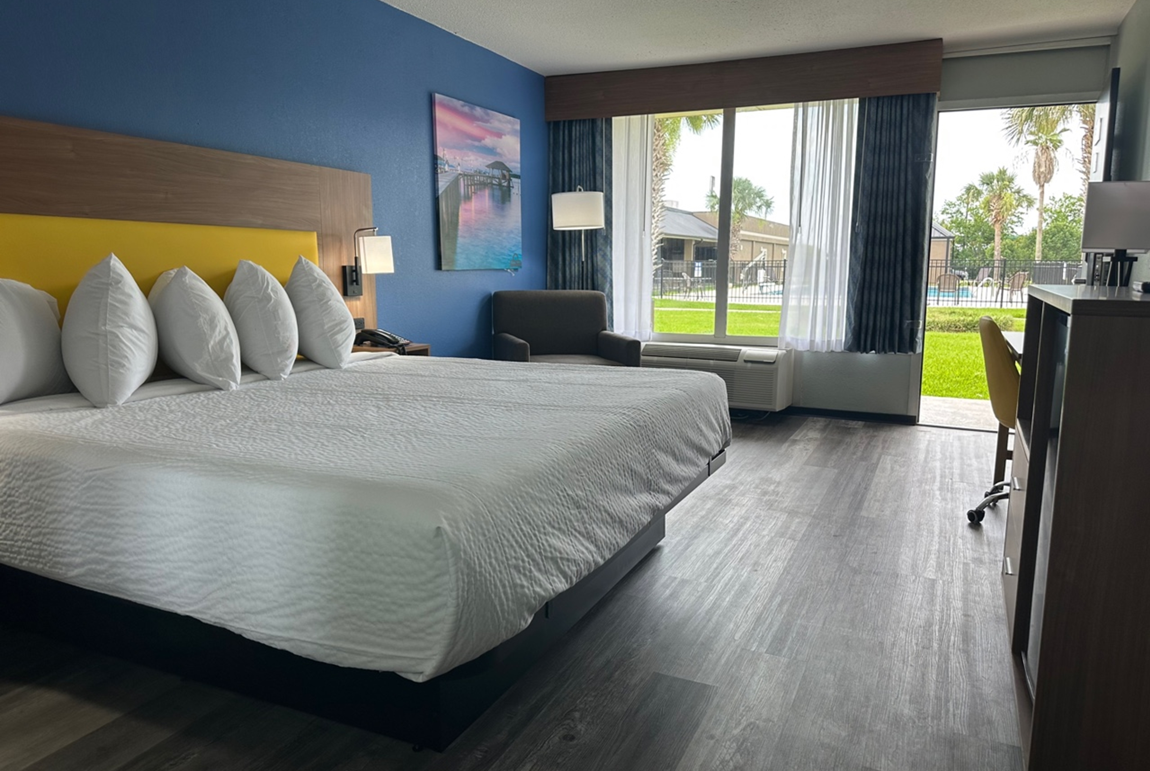 Guest room at the Days Inn & Suites by Wyndham Jennings in Jennings, Louisiana