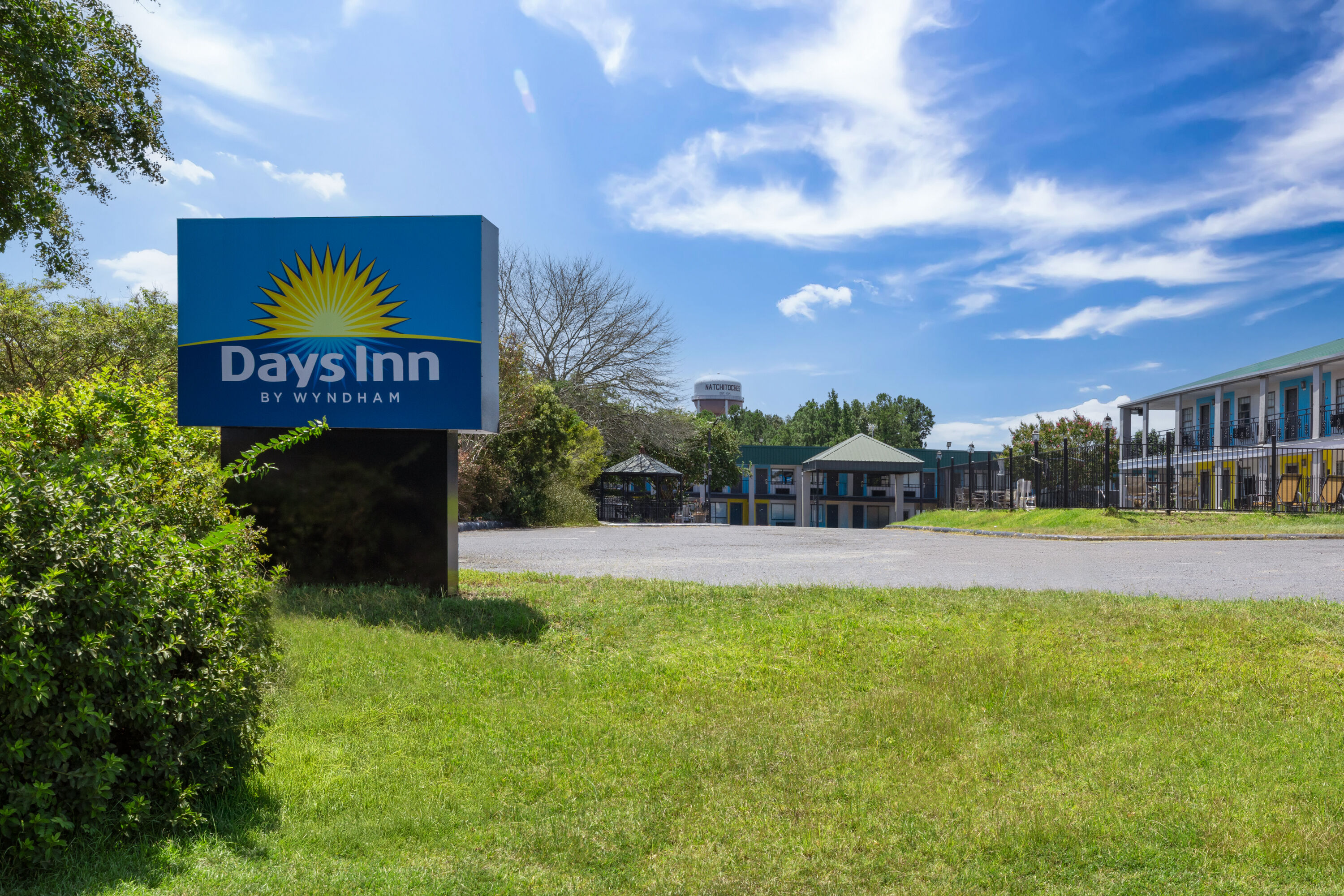 Exterior Day Image of Days Inn by Wyndham Natchitoches hotel in Natchitoches, Louisiana
