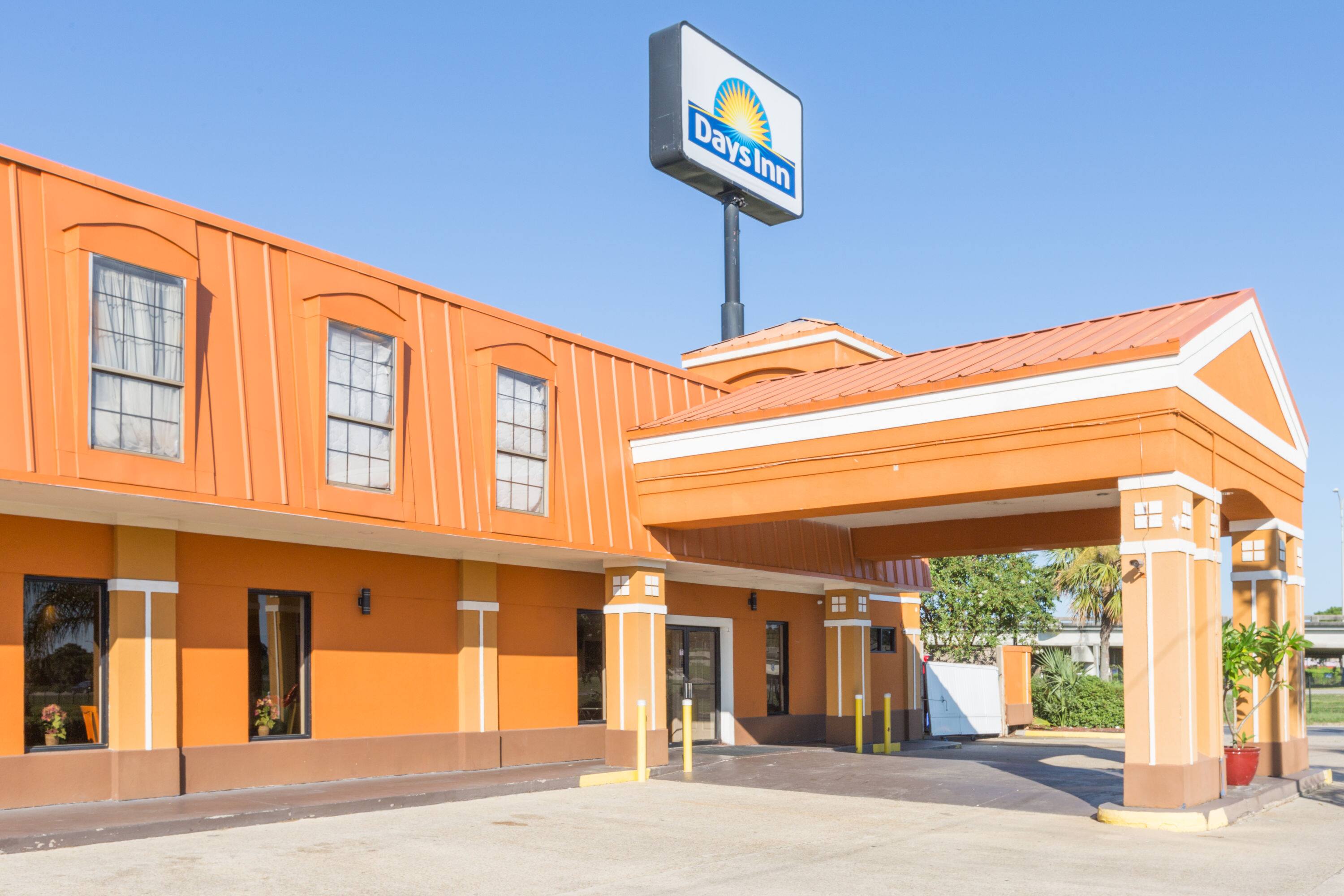 New Orleans Hotels >> Days Inn By Wyndham New Orleans New Orleans La Hotels New Orleans Hotels >> Days Inn By Wyndham New Orleans New Orleans La Hotels