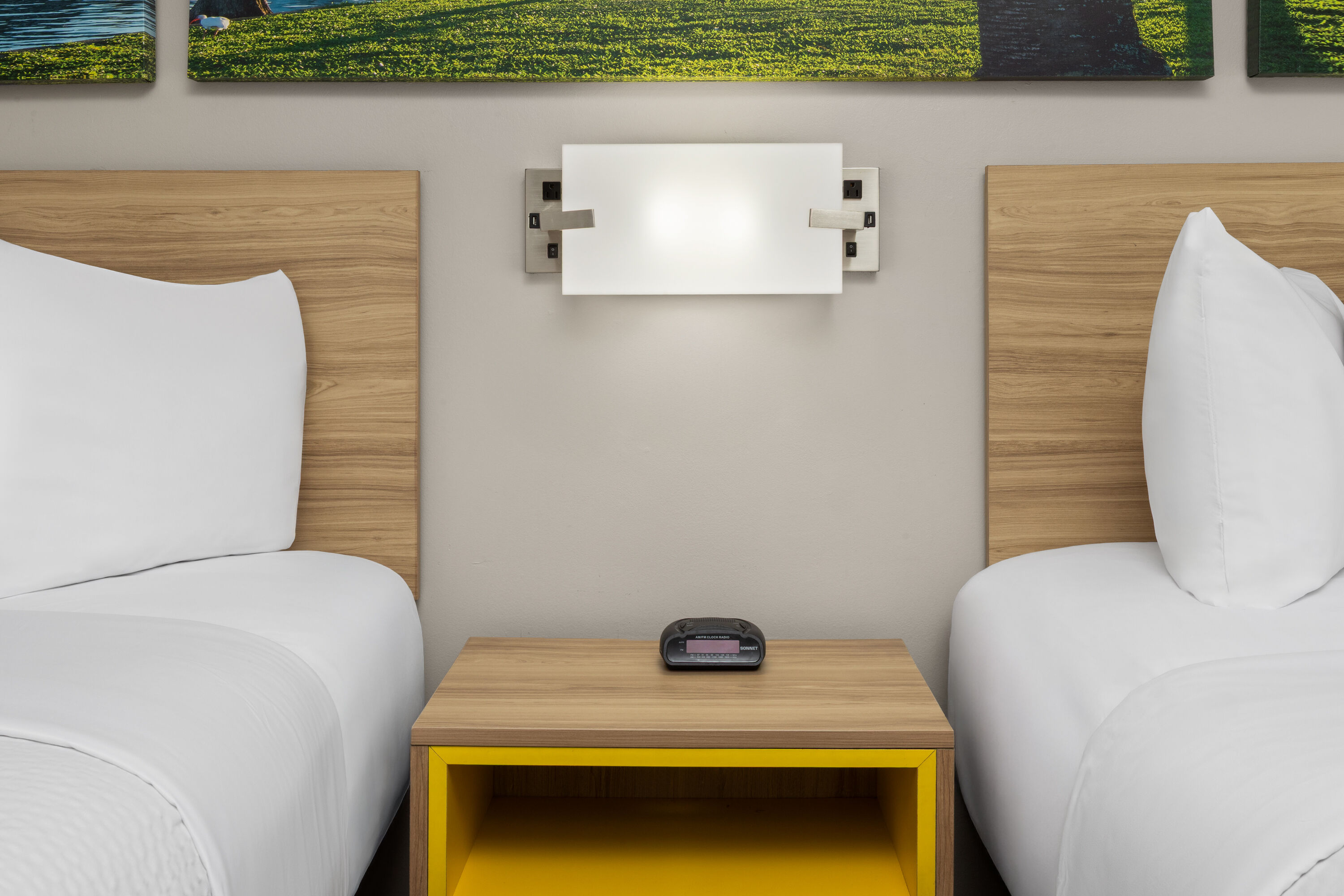 Guest room at the Days Inn by Wyndham Slidell in Slidell, Louisiana