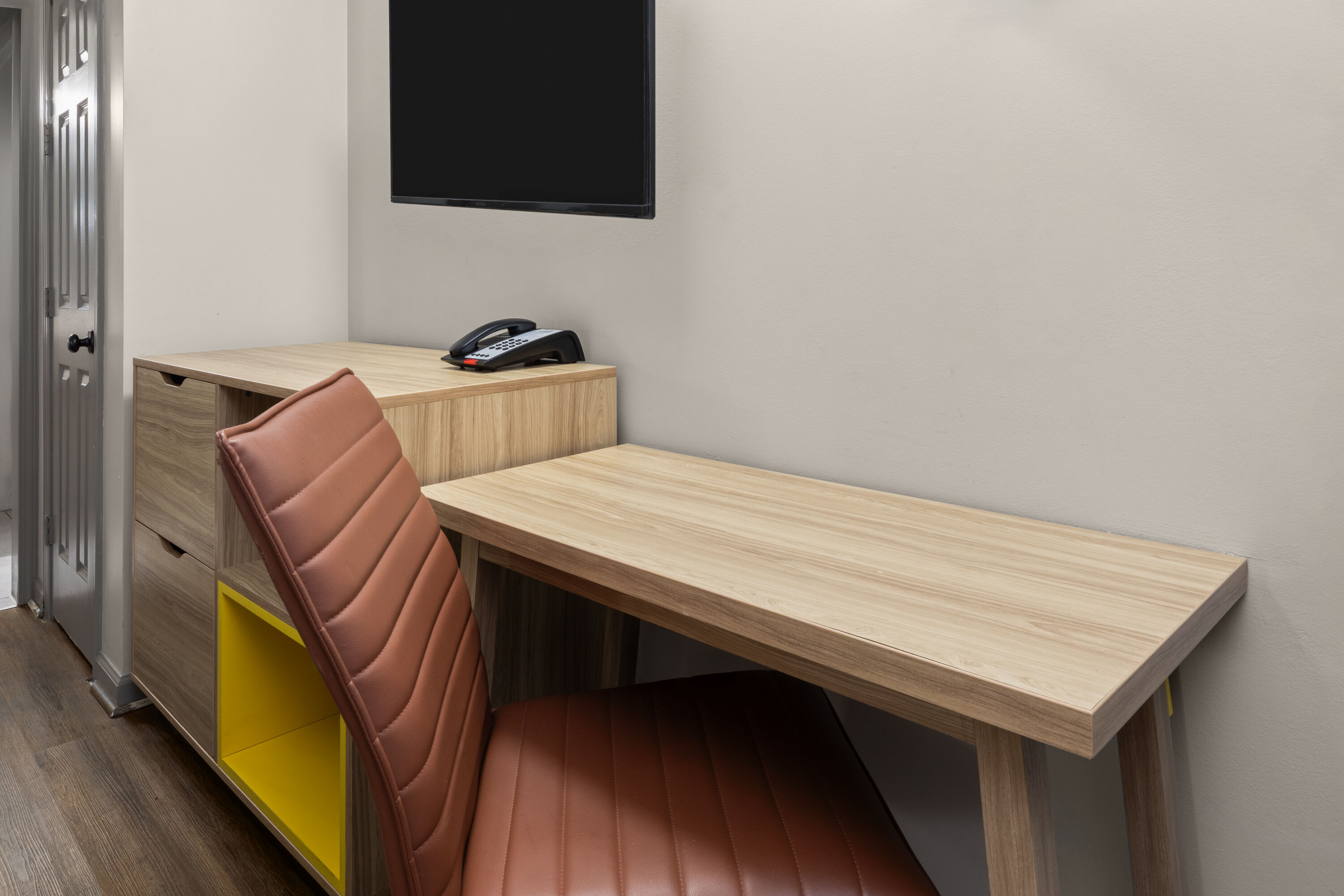 Guest room at the Days Inn by Wyndham Slidell in Slidell, Louisiana