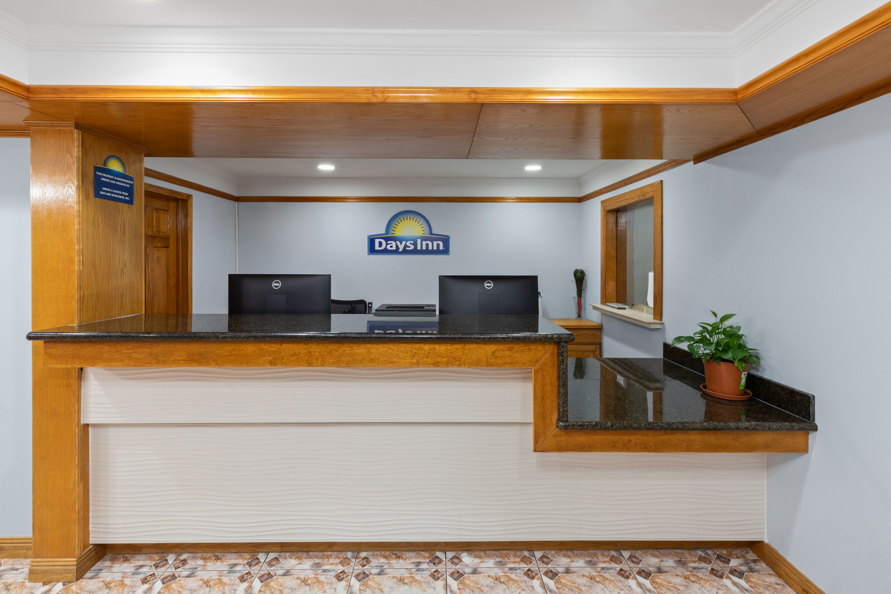 Days Inn by Wyndham Slidell reception in Slidell, Louisiana