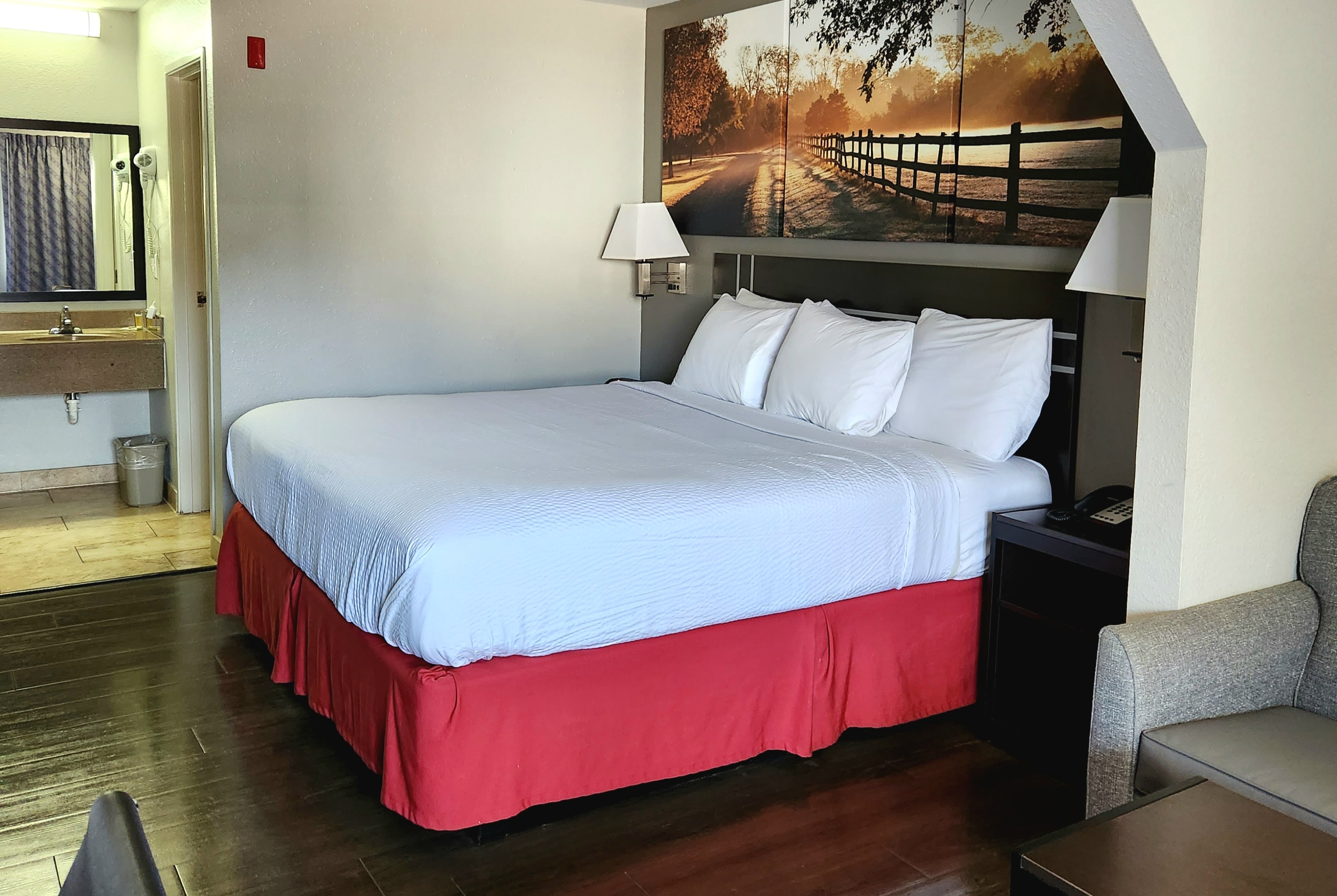 Days Inn by Wyndham Sulphur LA suite in Sulphur, Louisiana