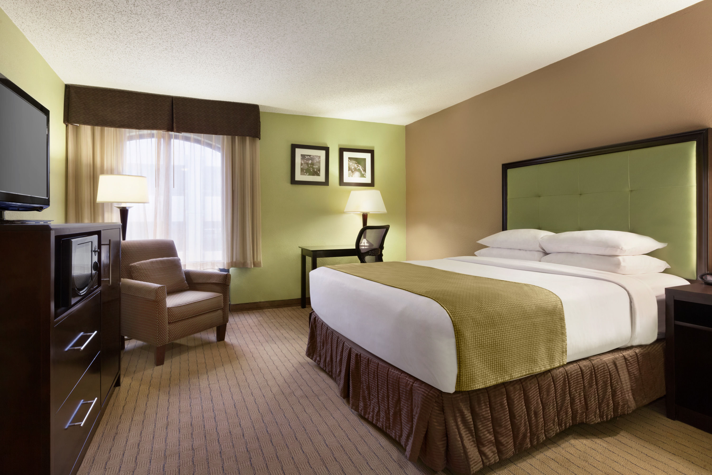 Days Inn by Wyndham Baltimore Inner Harbor Baltimore MD Hotels