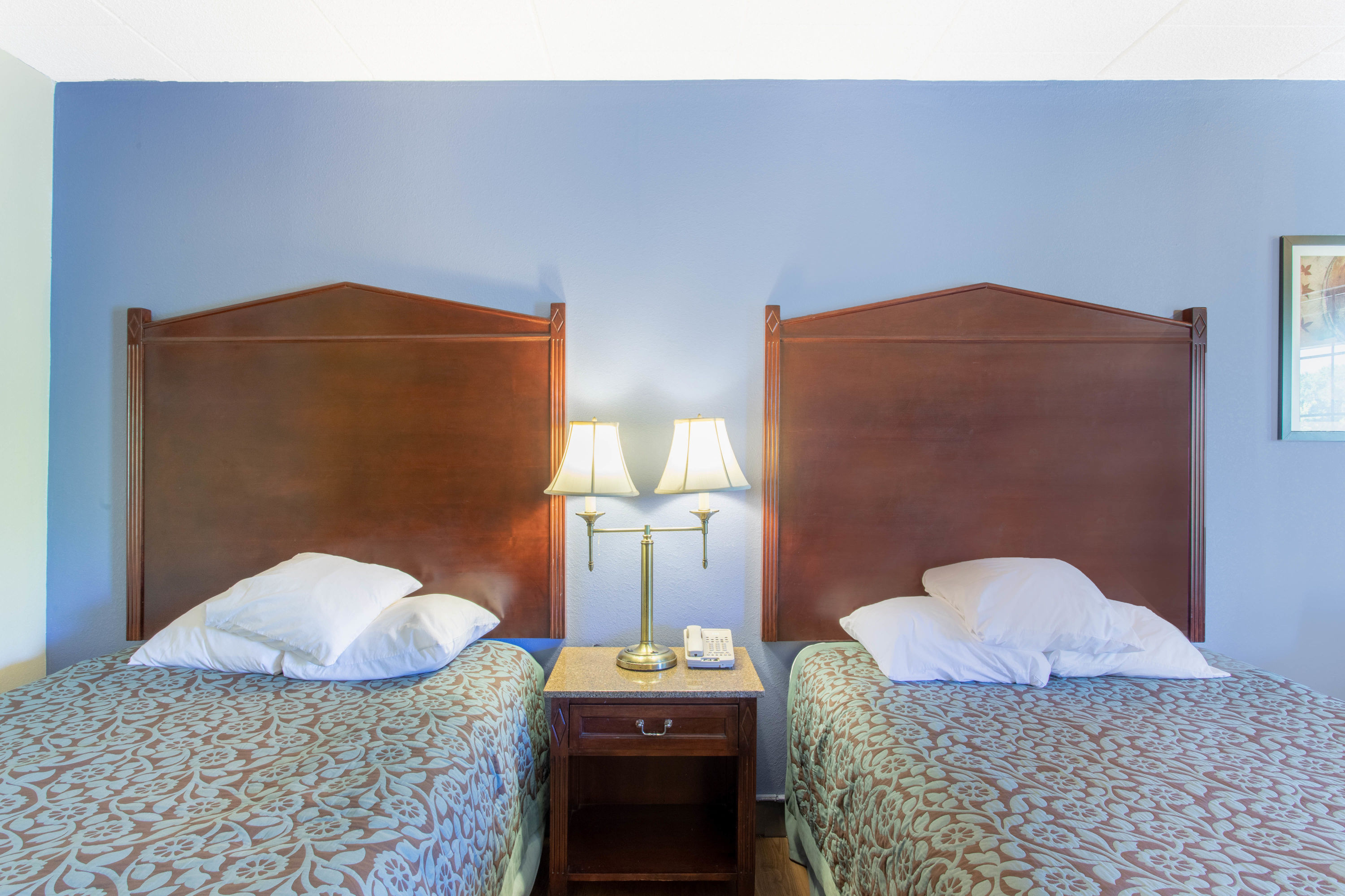 Days Inn By Wyndham Baltimore West Security Blvd