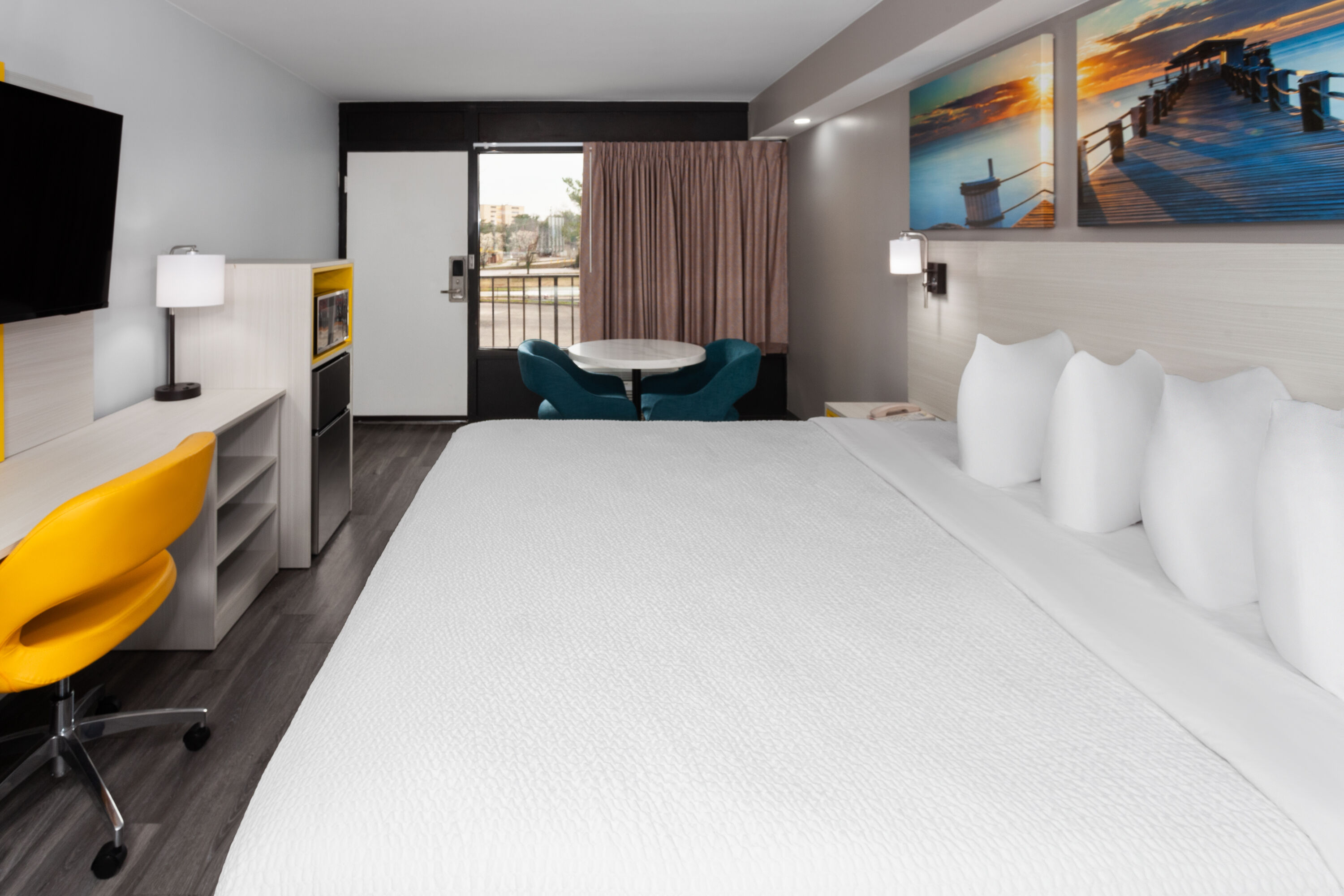 Guest room at the Days Inn by Wyndham Baltimore Northwest in Baltimore, Maryland