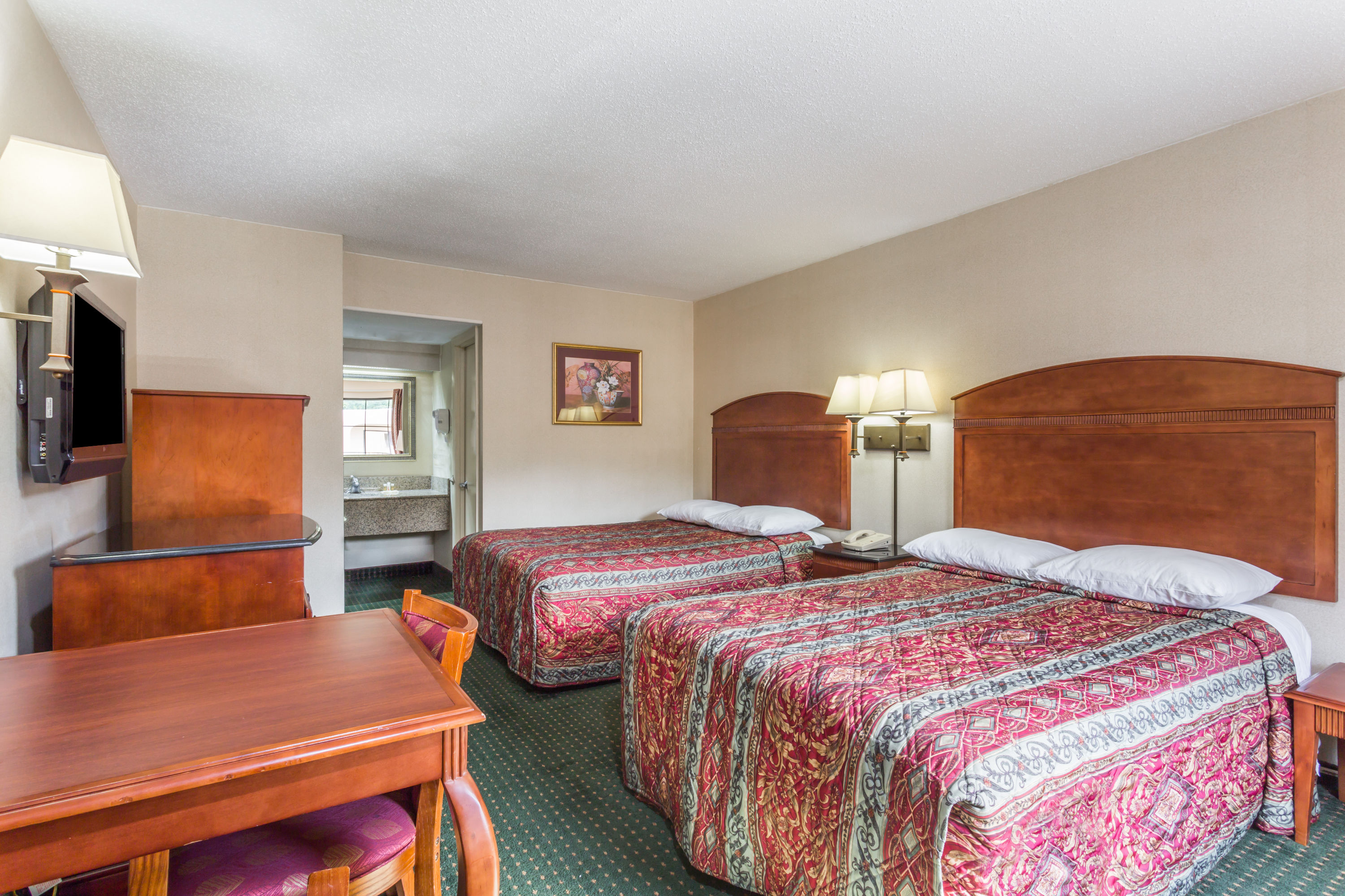 Guest room at the Days Inn by Wyndham Camp Springs/Andrews AFB DC Area in Camp Springs, Maryland