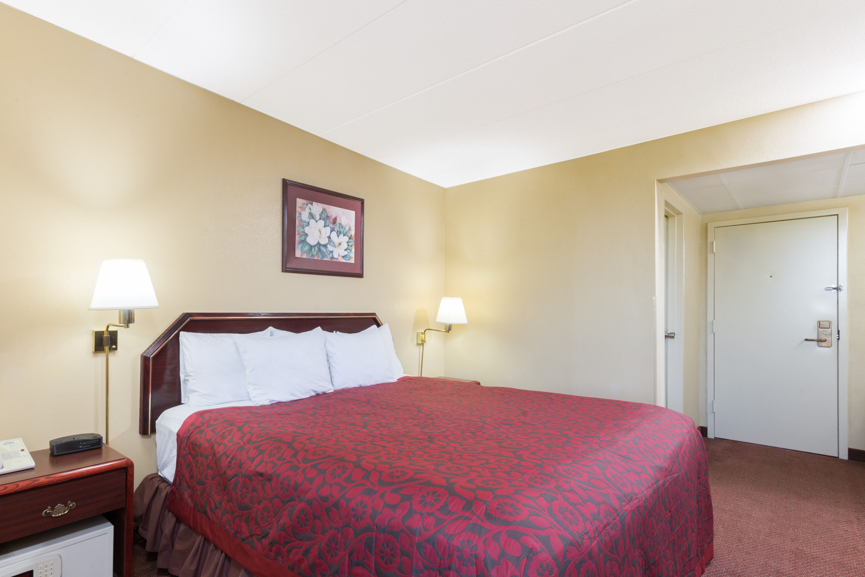 Guest room at the Days Inn by Wyndham Hagerstown I-70 in Hagerstown, Maryland