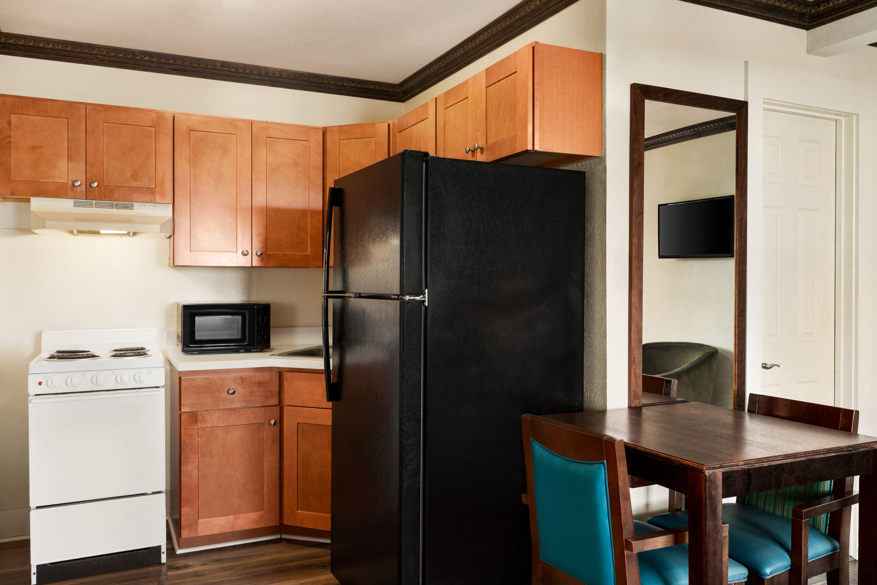 Days Inn by Wyndham Ocean City Oceanfront suite in Ocean City, Maryland