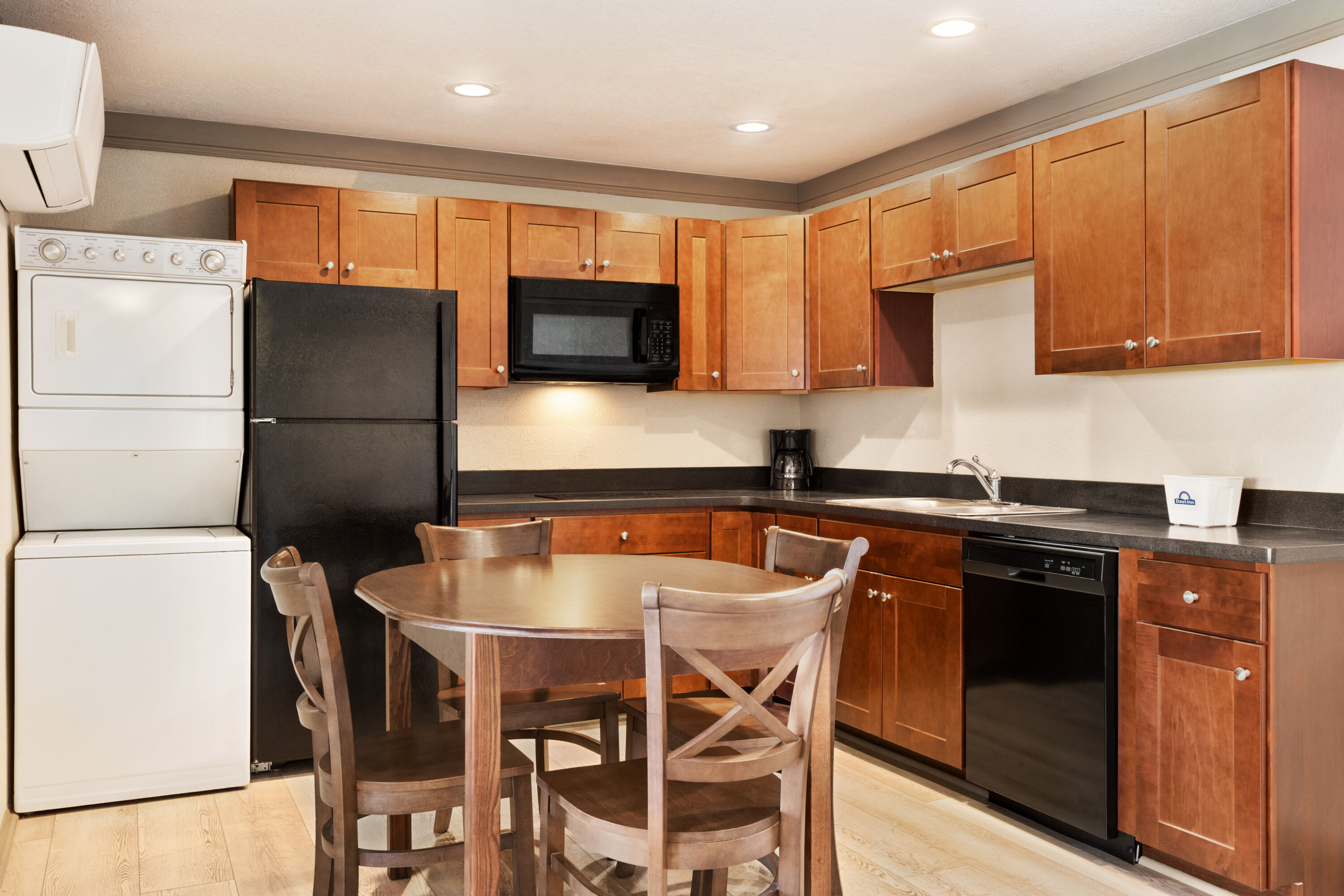 Days Inn by Wyndham Ocean City Oceanfront suite in Ocean City, Maryland