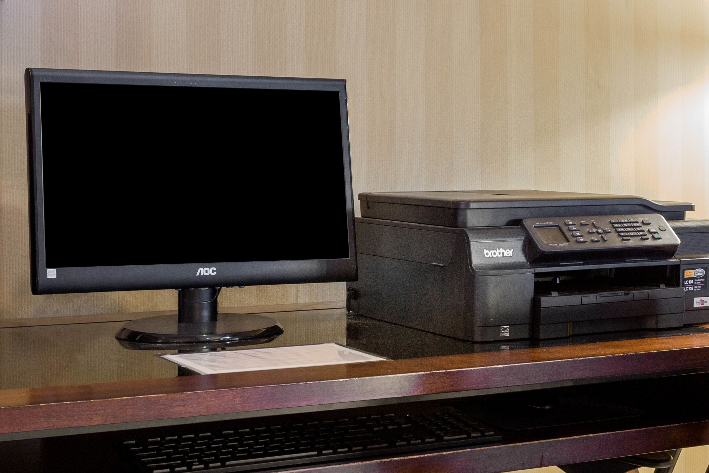 Days Inn by Wyndham Westminster business center in Westminster, Maryland