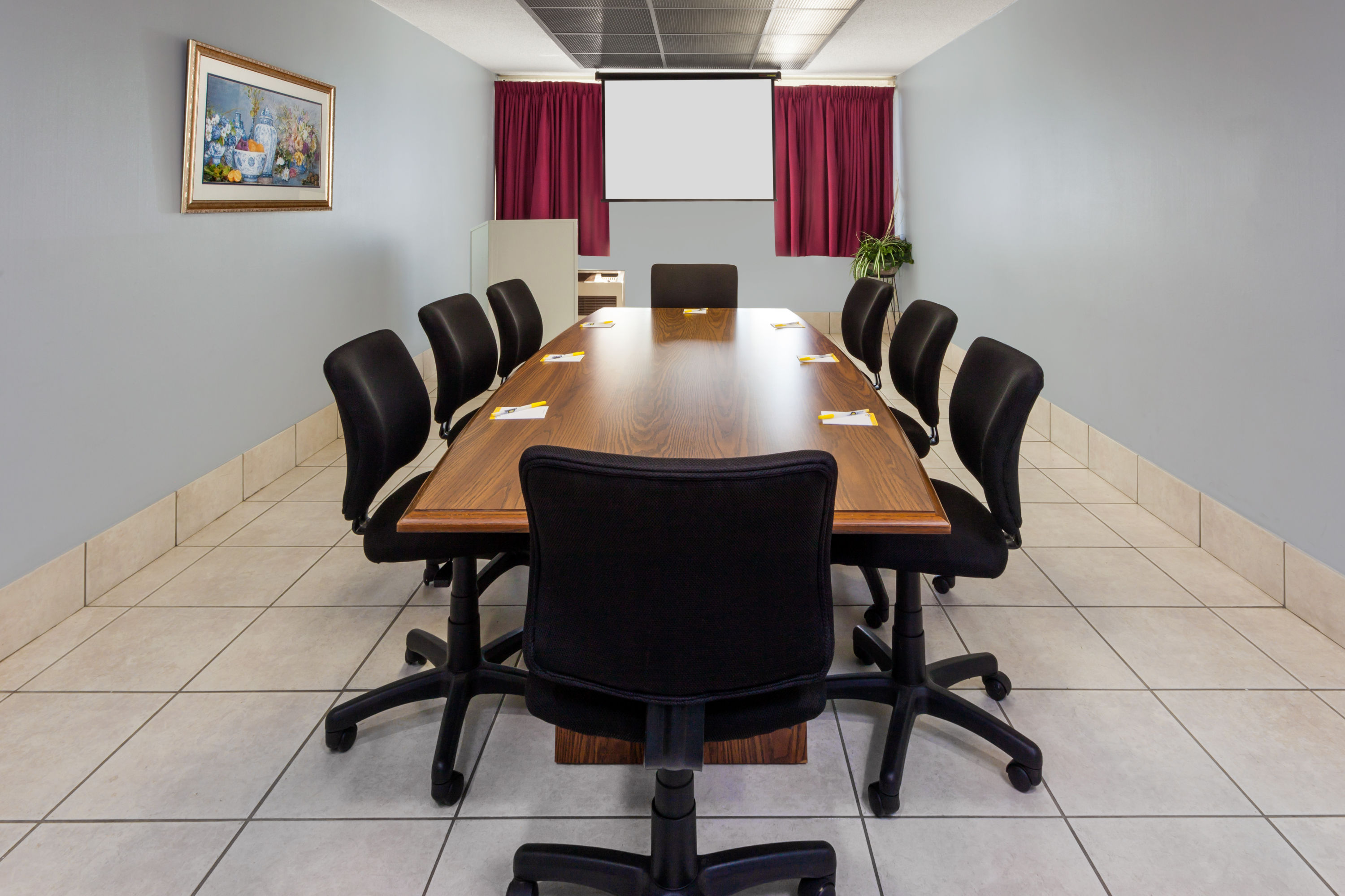 Days Inn by Wyndham Albion Albion, MI Hotels