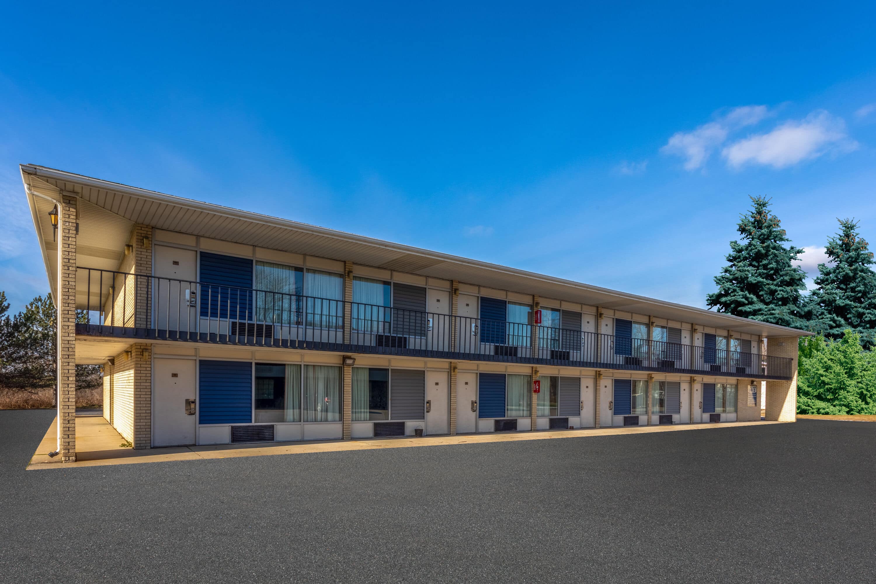 Days Inn by Wyndham Birch Run Birch Run, MI Hotels