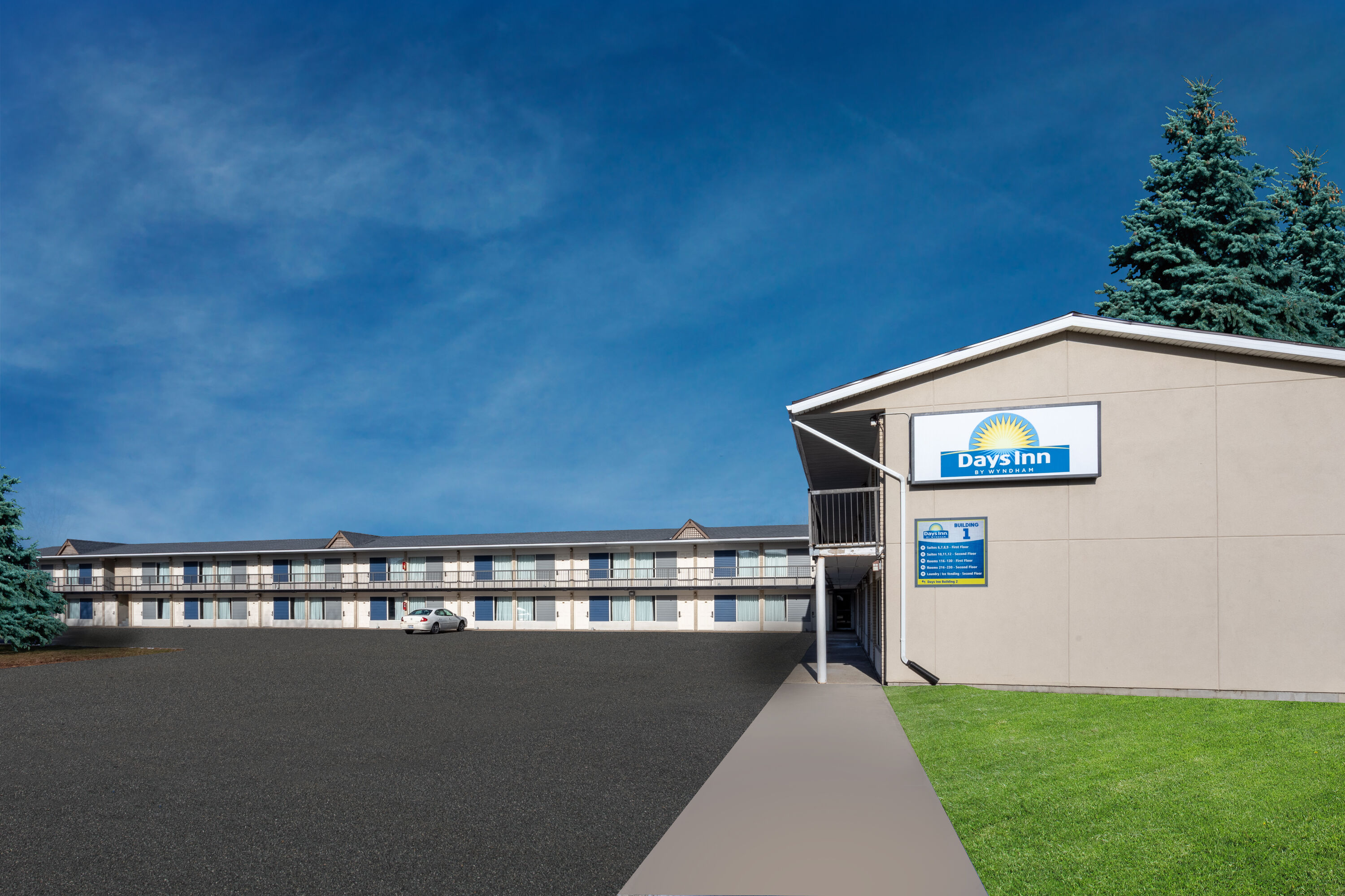 Exterior Day Image of Days Inn by Wyndham Birch Run hotel in Birch Run, Michigan