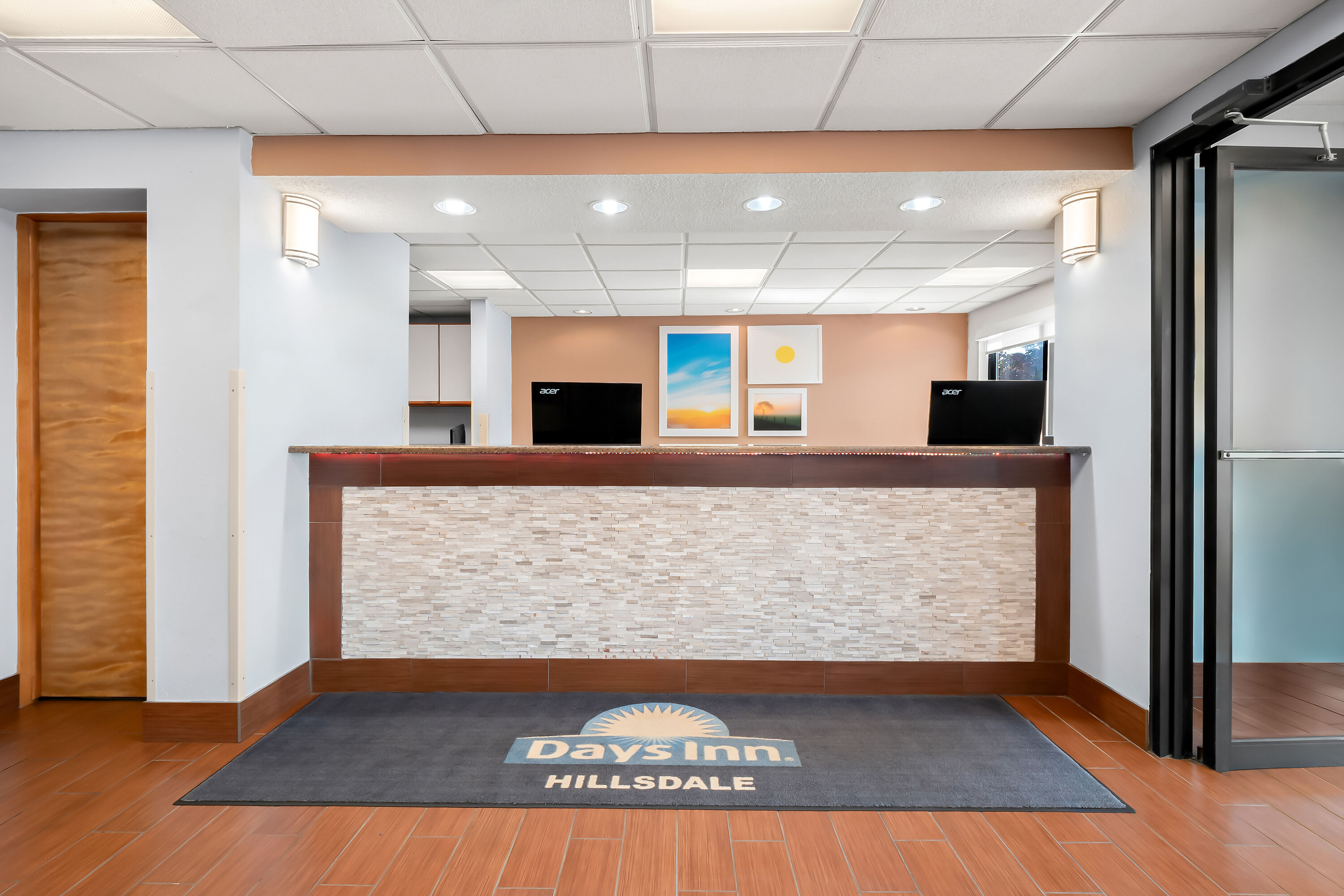 Days Inn by Wyndham Hillsdale reception in Hillsdale, Michigan