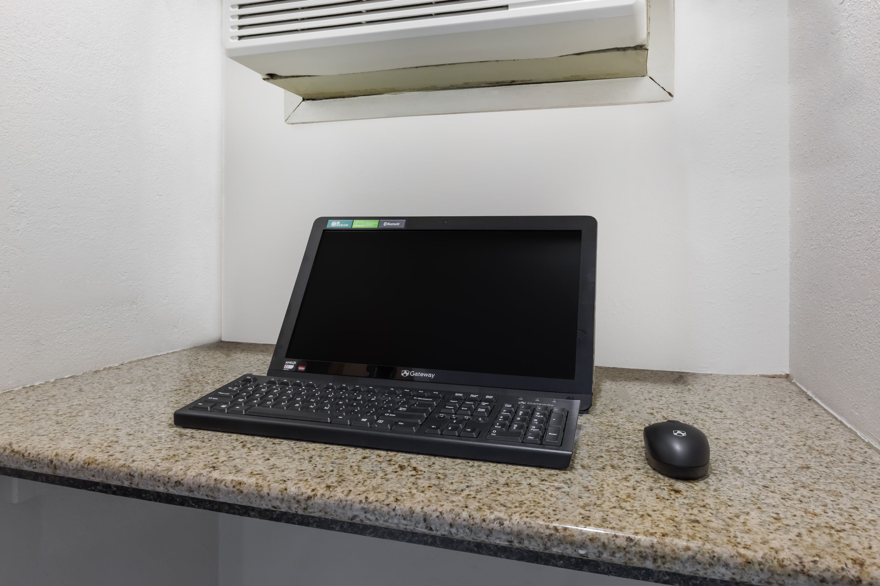 Days Inn by Wyndham Holland business center in Holland, Michigan