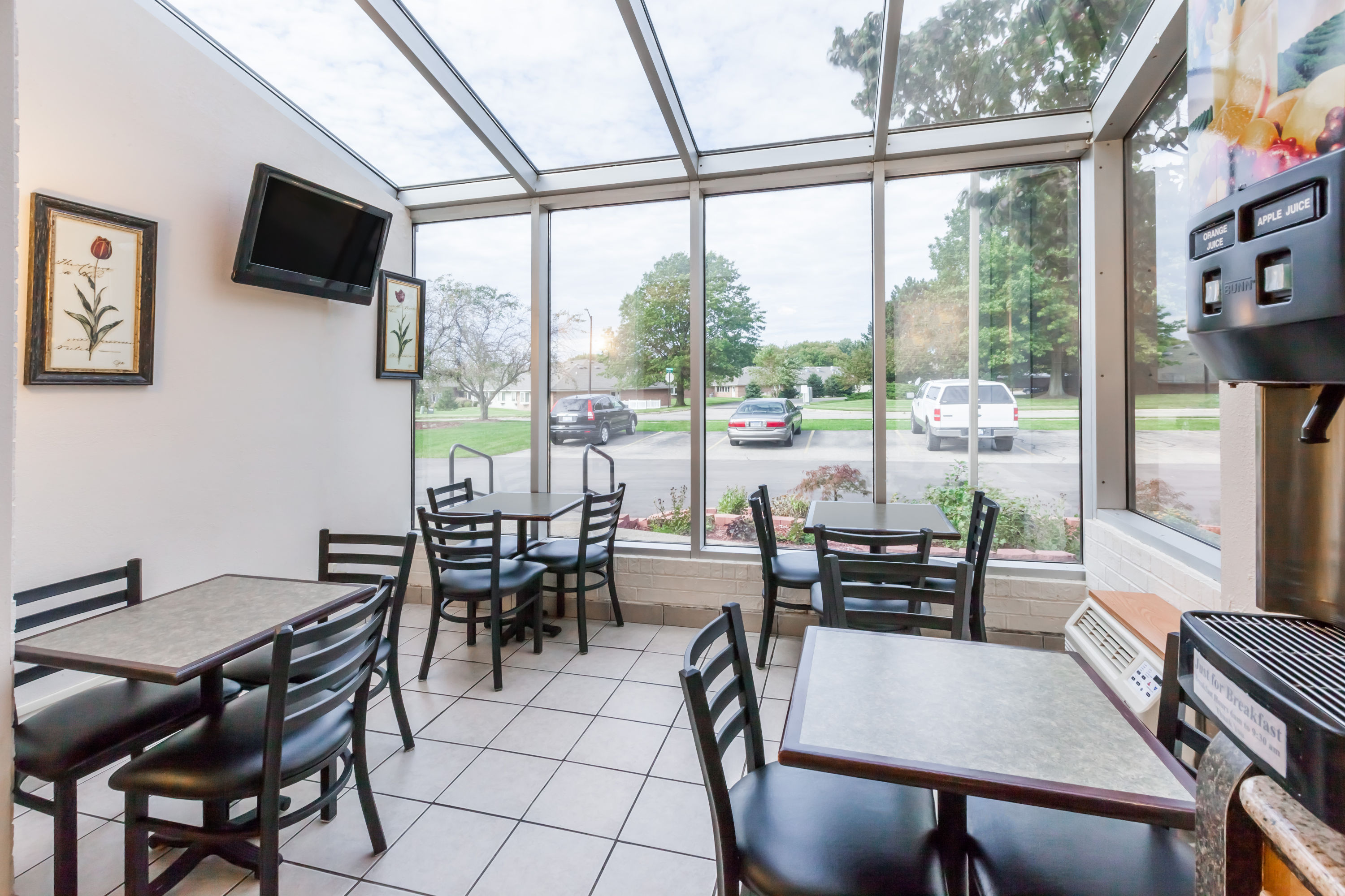 Free breakfast at Days Inn by Wyndham Holland in Holland, Michigan