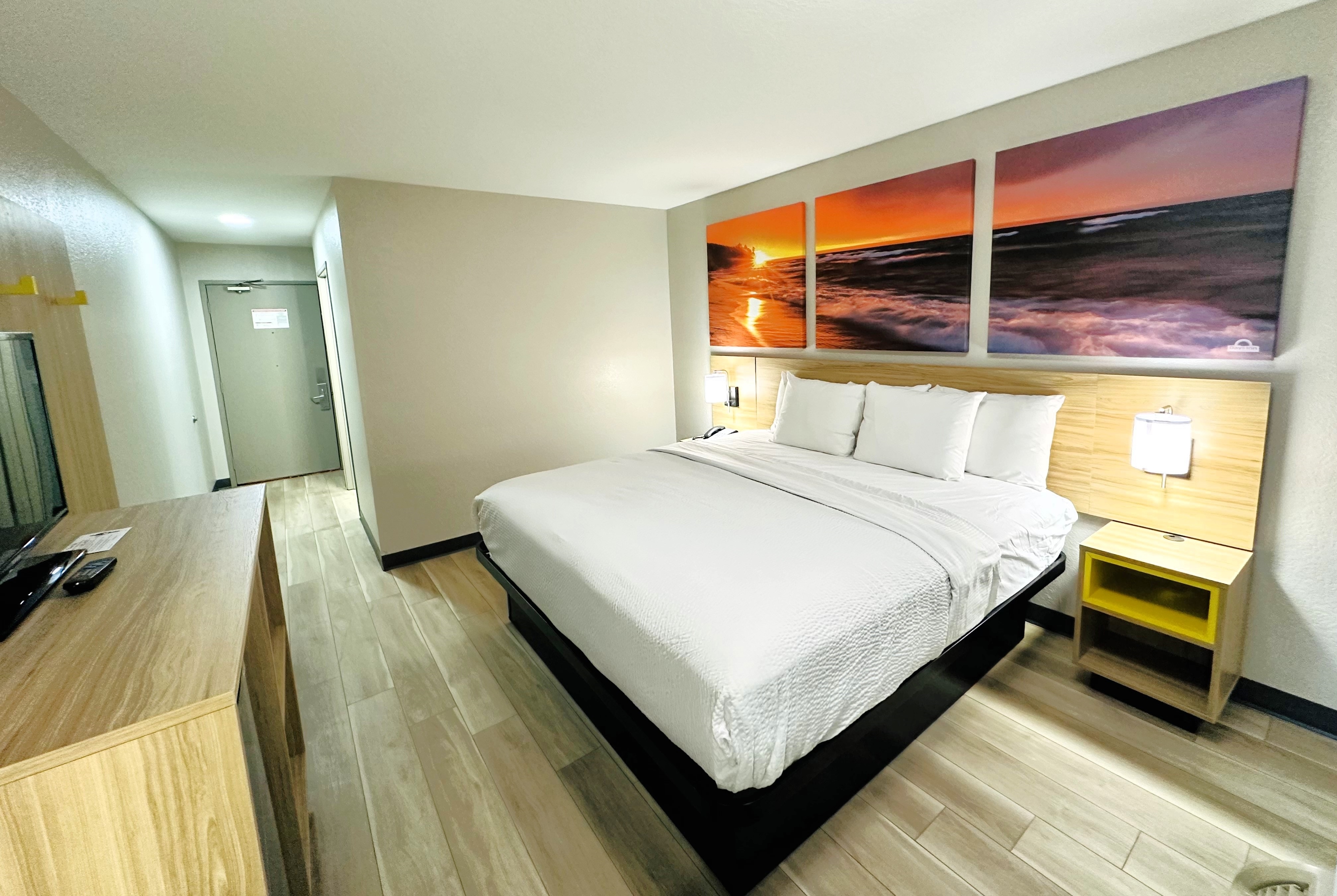 Guest room at the Days Inn by Wyndham Holland in Holland, Michigan