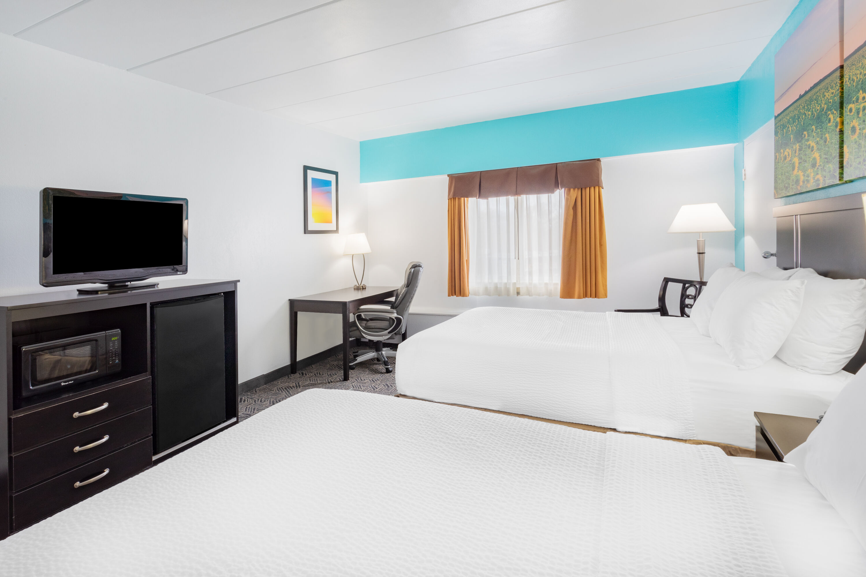 Guest room at the Days Inn by Wyndham Livonia/Canton/Detroit in Livonia, Michigan