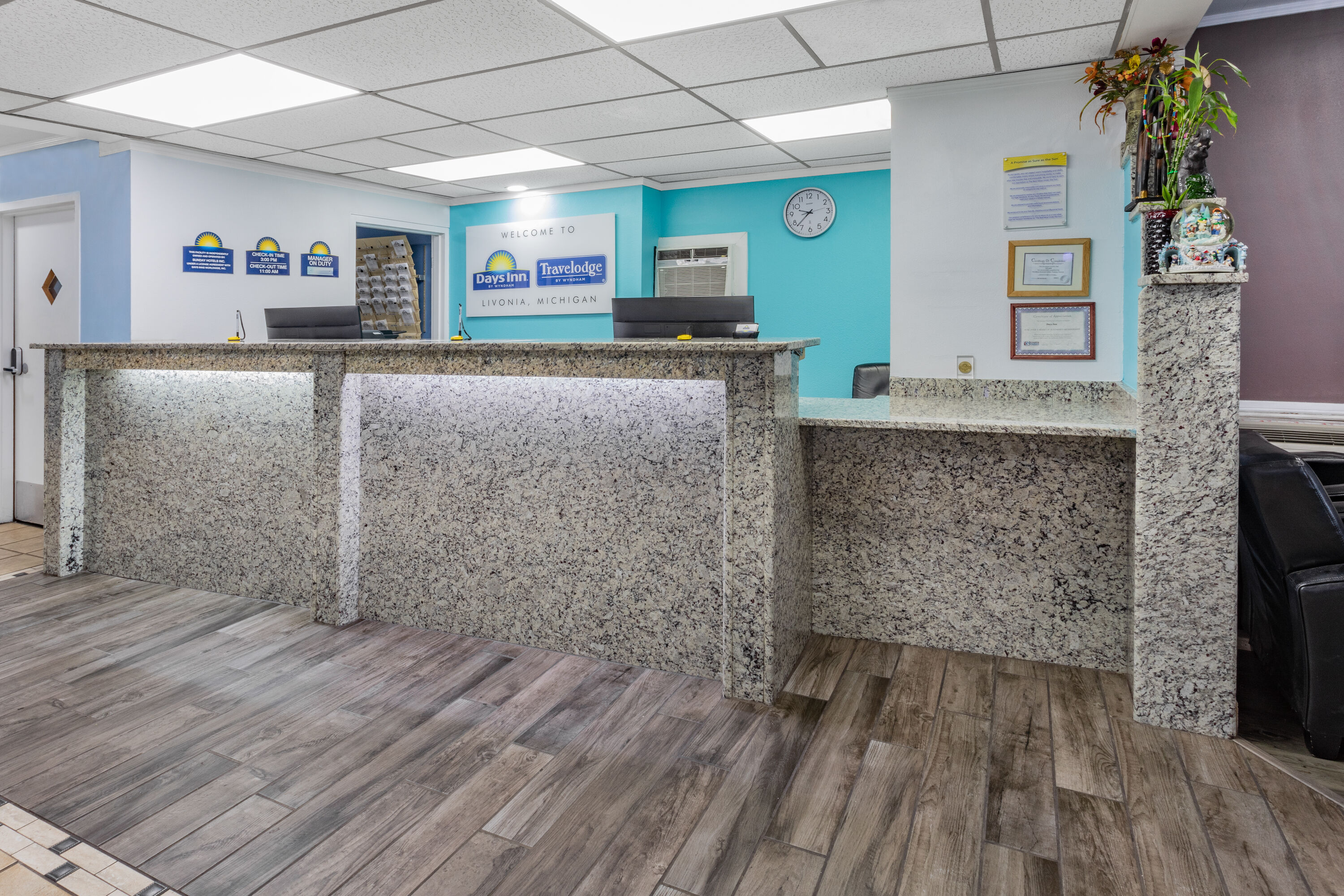 Days Inn by Wyndham Livonia/Canton/Detroit reception in Livonia, Michigan