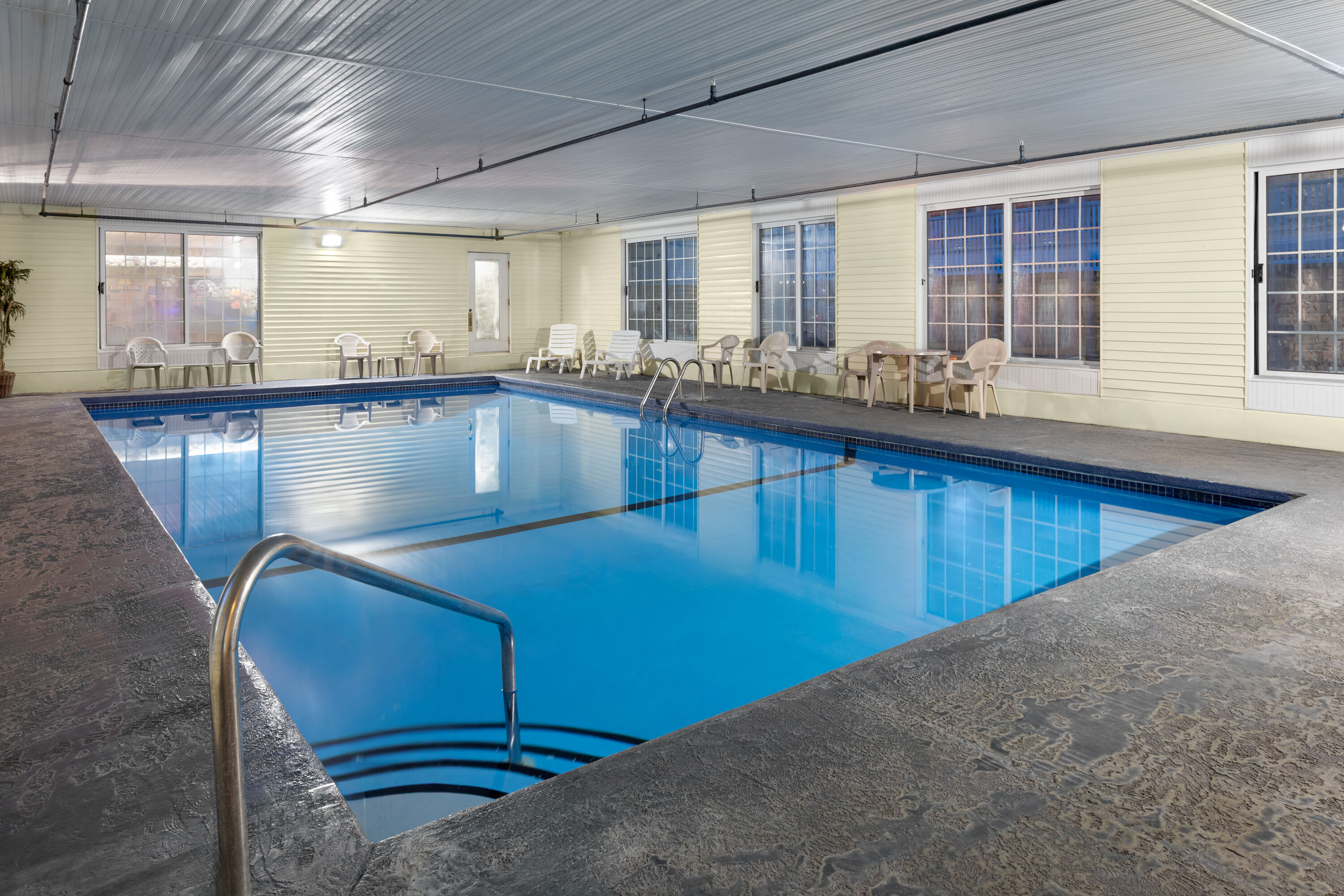 Indoor pool at the Days Inn by Wyndham Mackinaw City/Bridgeview Area in Mackinaw City, Michigan