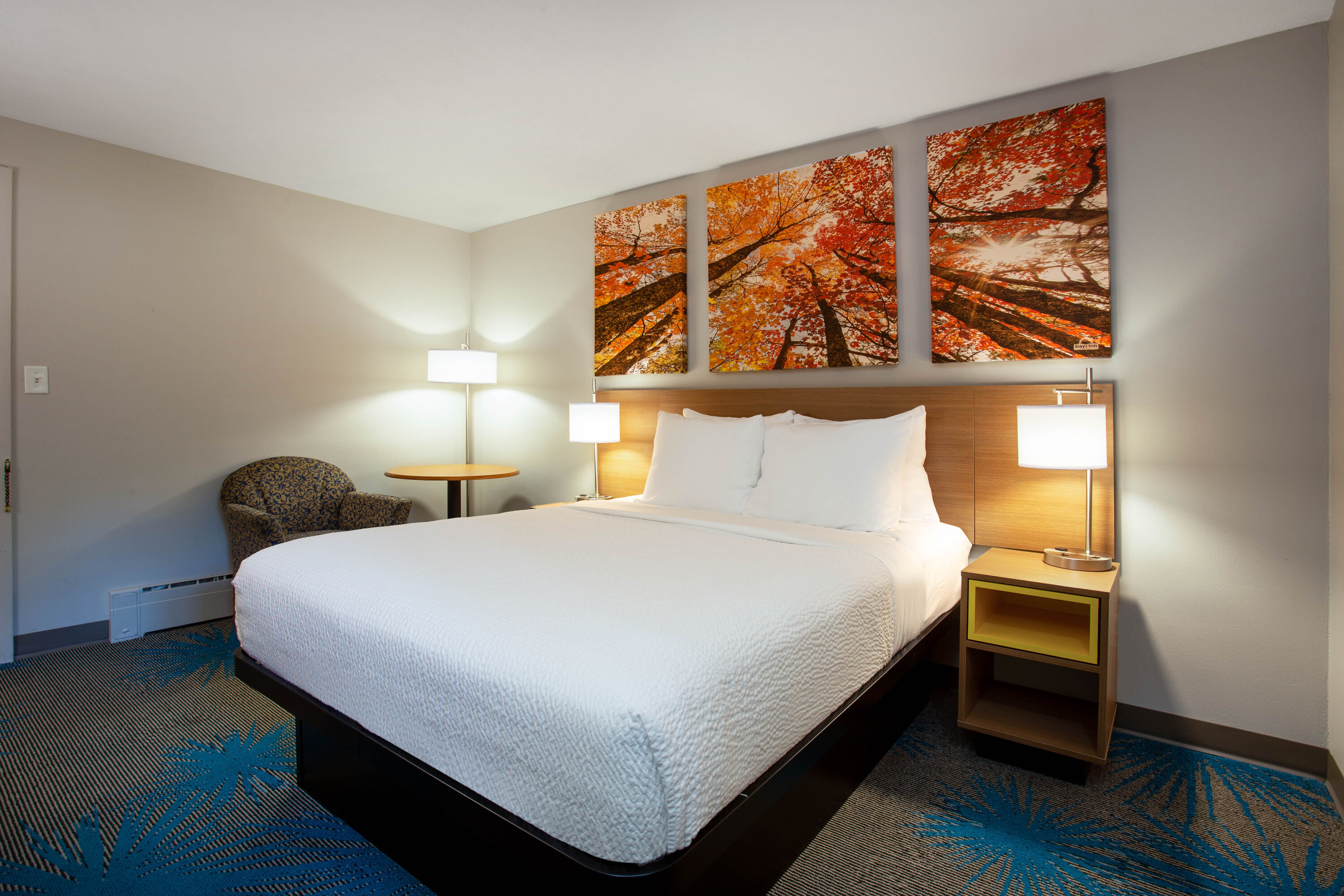 Guest room at the Days Inn by Wyndham Marquette in Marquette, Michigan