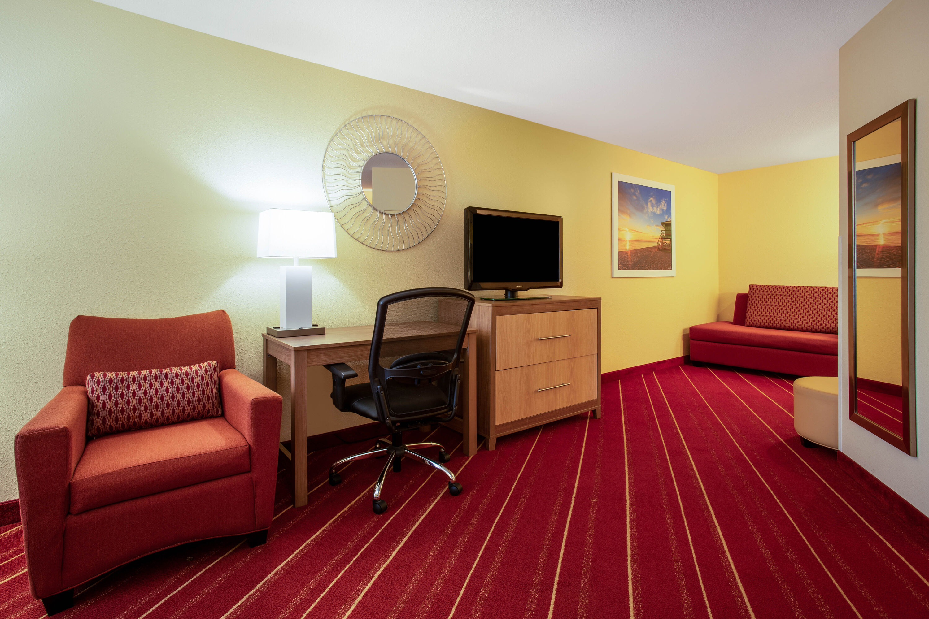 Days Inn by Wyndham Marquette suite in Marquette, Michigan