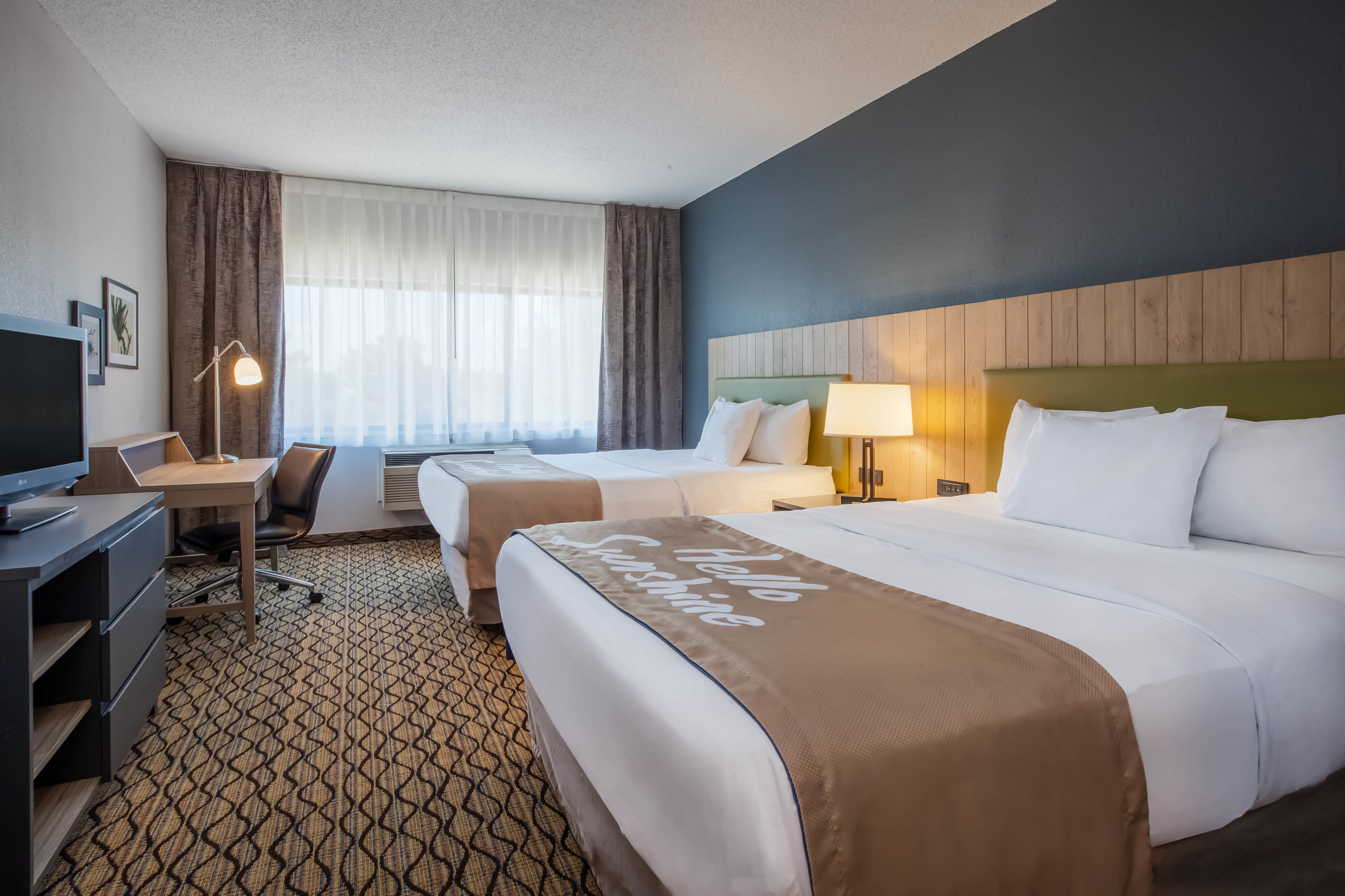 Days Inn Suites Wyndham Rochester Hills Rochester Hills 